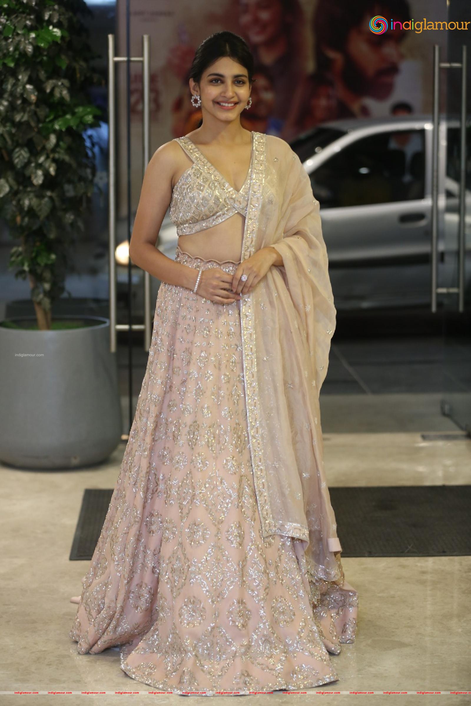 Pragati Srivastava Actress hd photo