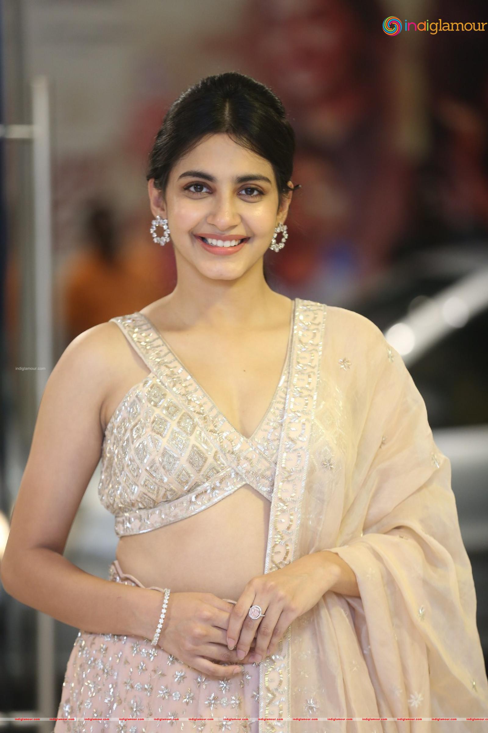 Pragati Srivastava Actress hd photo