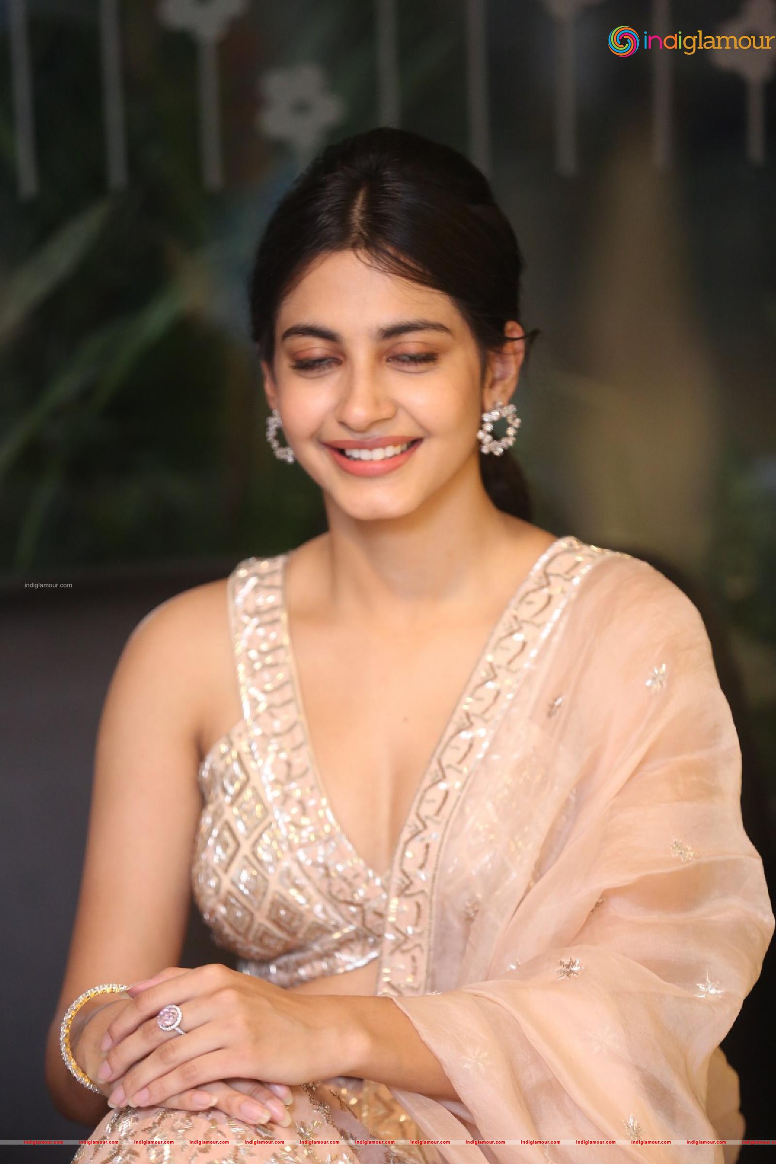 Pragati Srivastava Actress hd photo