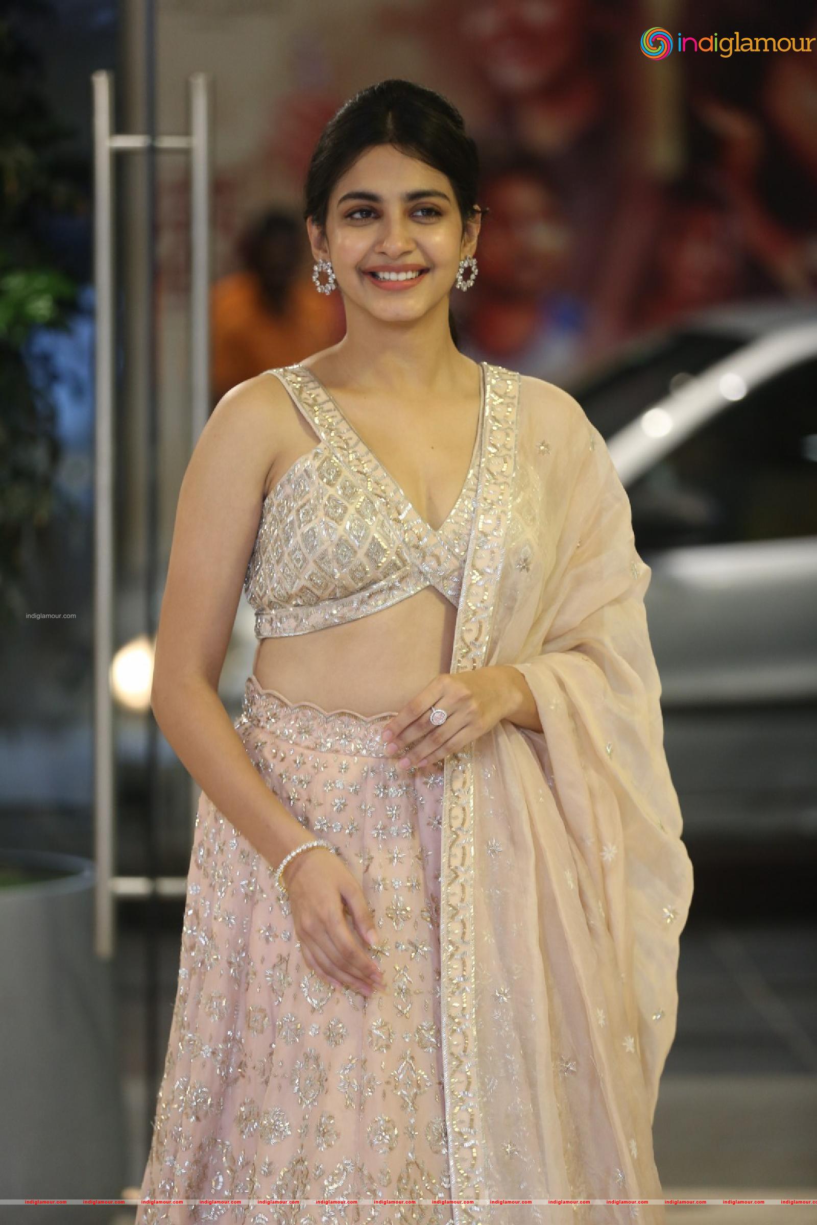 Pragati Srivastava Actress hd photo