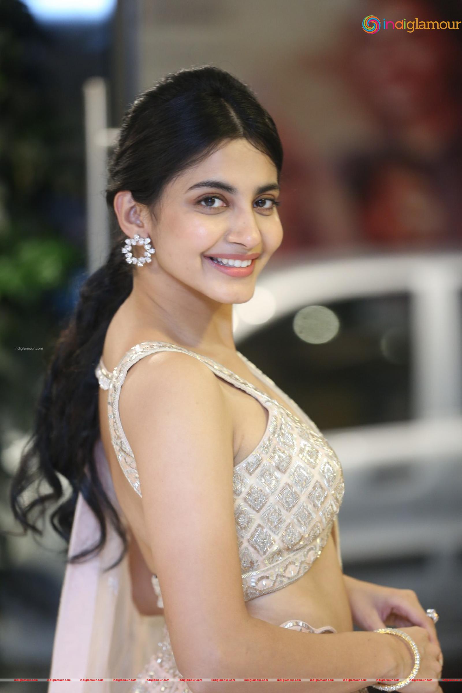 Pragati Srivastava Actress hd photo