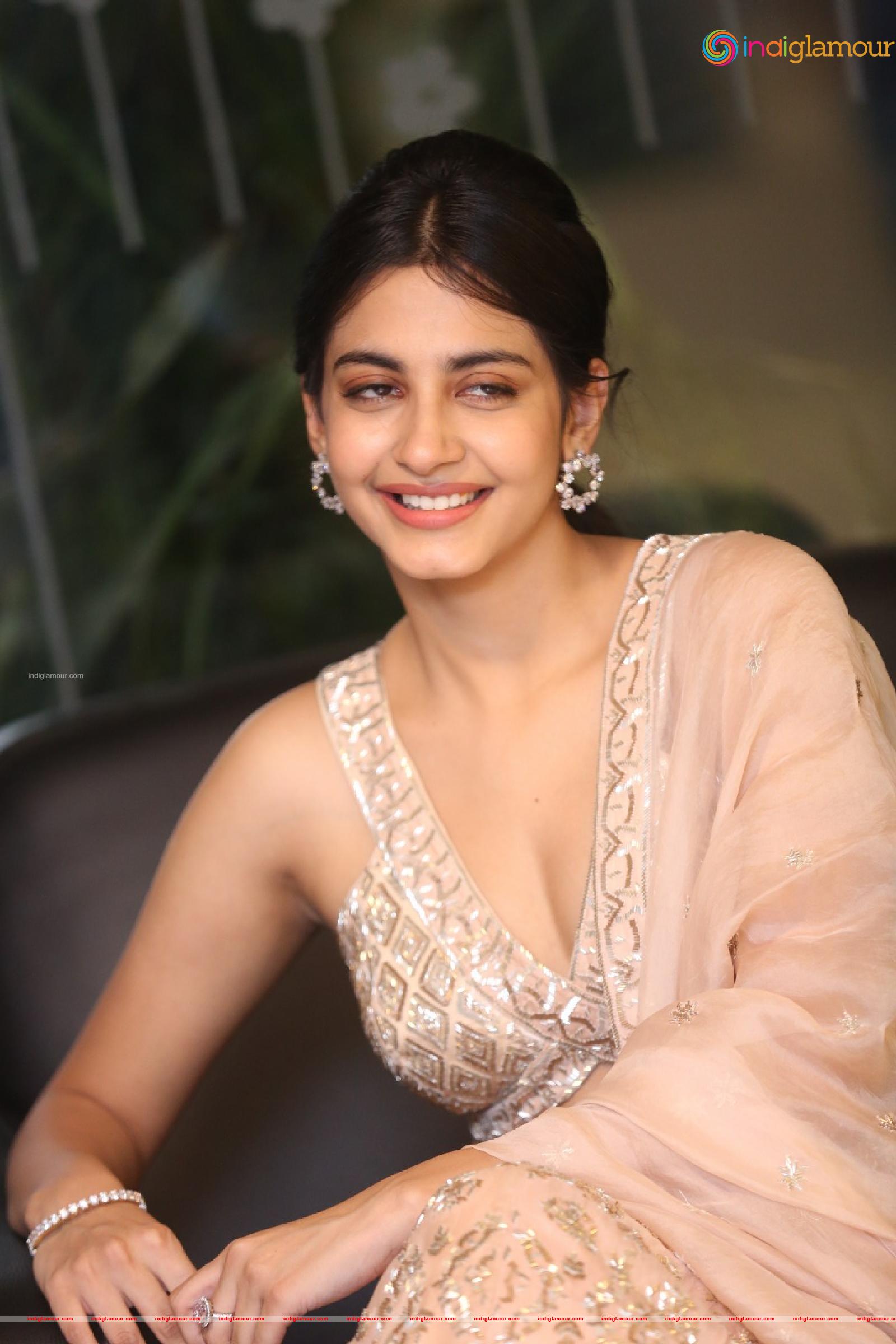 Pragati Srivastava Actress hd photo