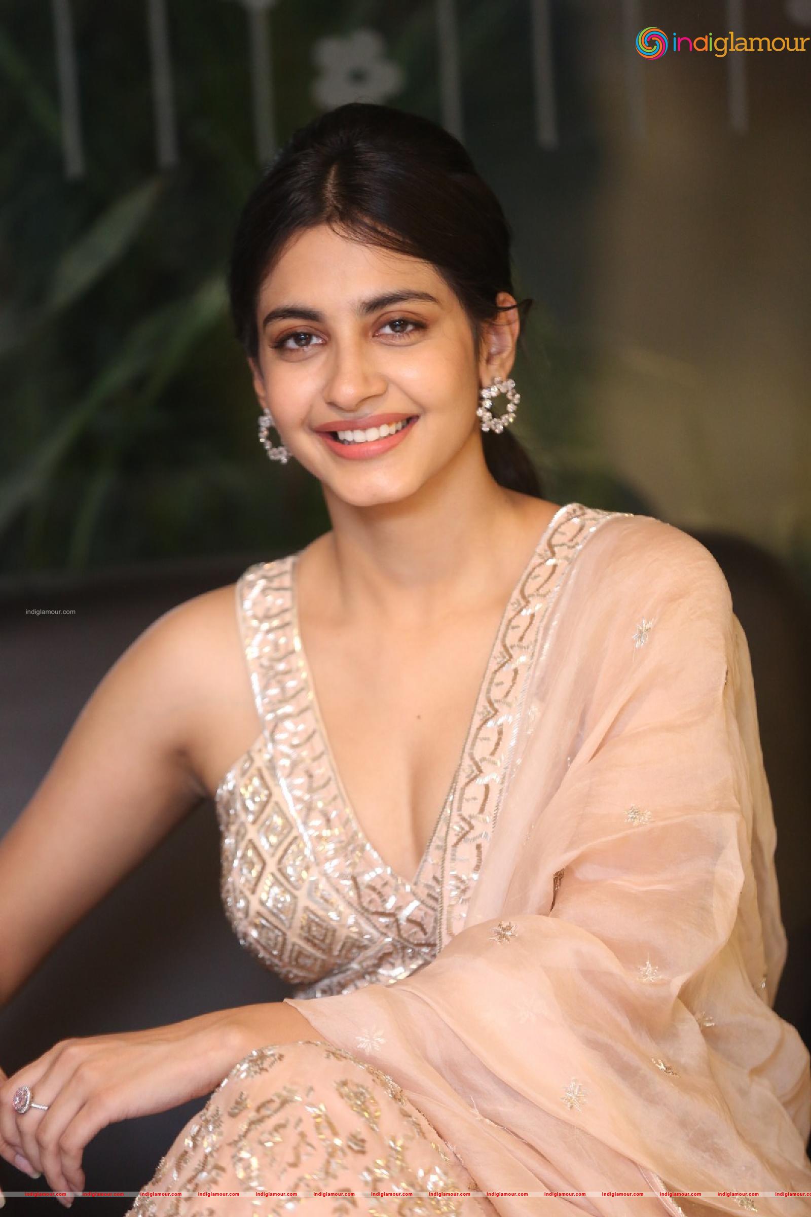 Pragati Srivastava Actress hd photo