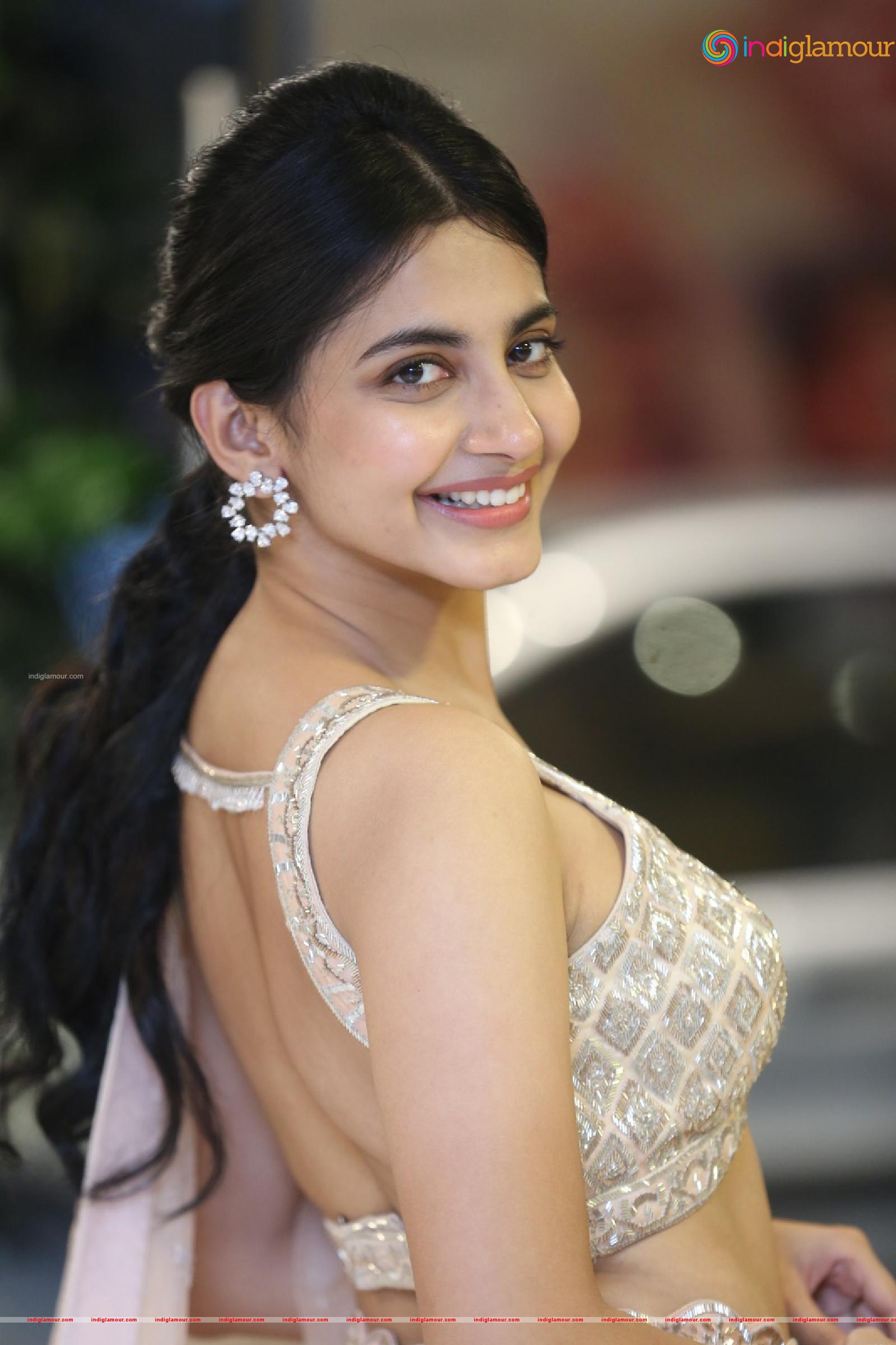 Pragati Srivastava Actress hd photo