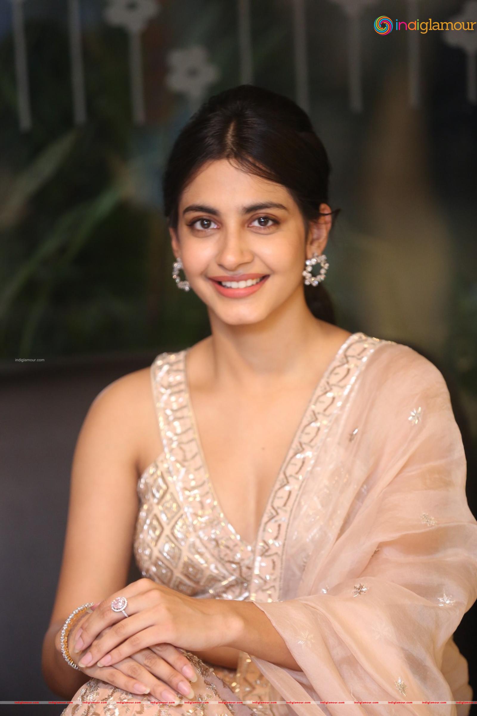 Pragati Srivastava Actress hd photo