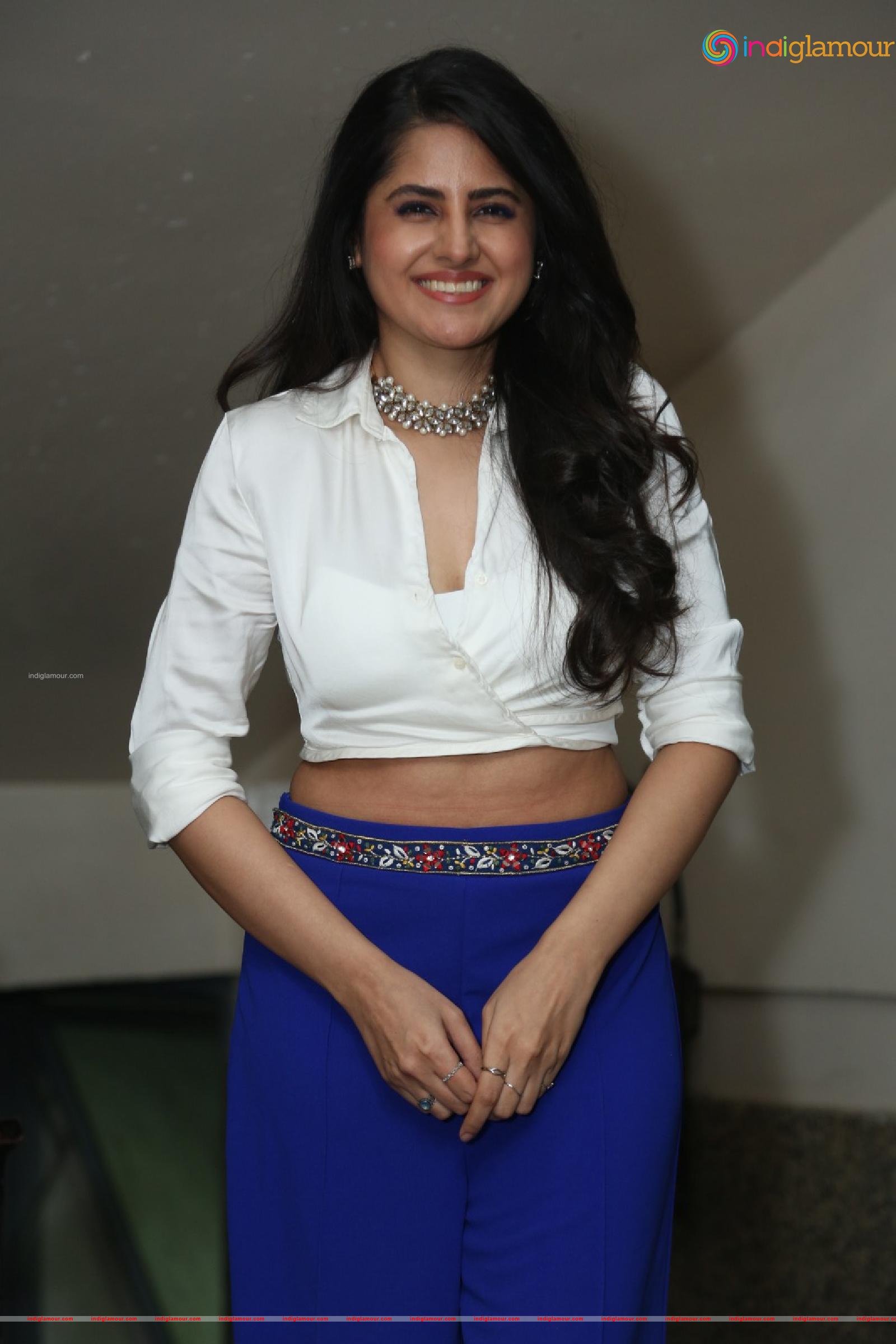 Garima Kaushal Actress hd photo