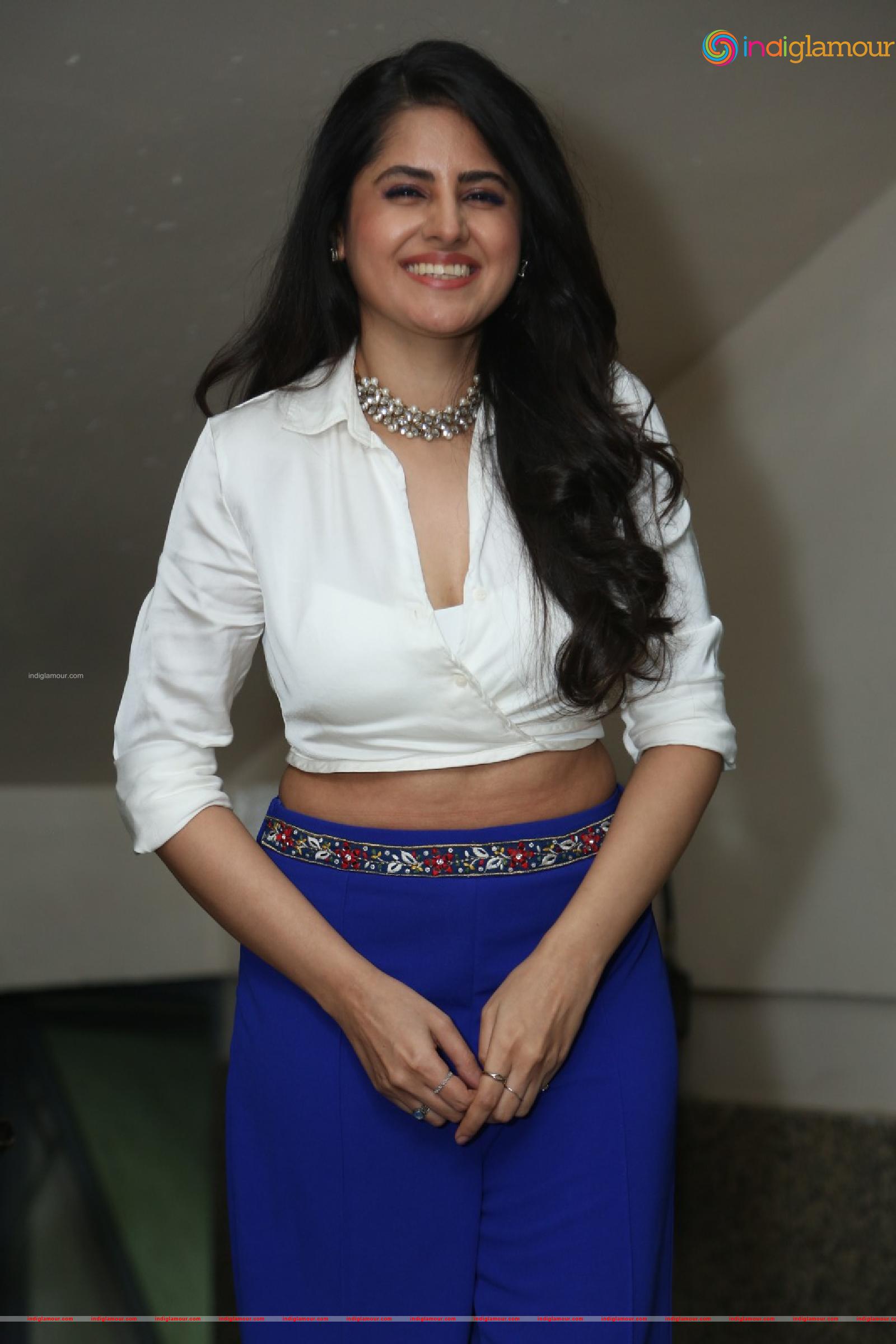 Garima Kaushal Actress hd photo