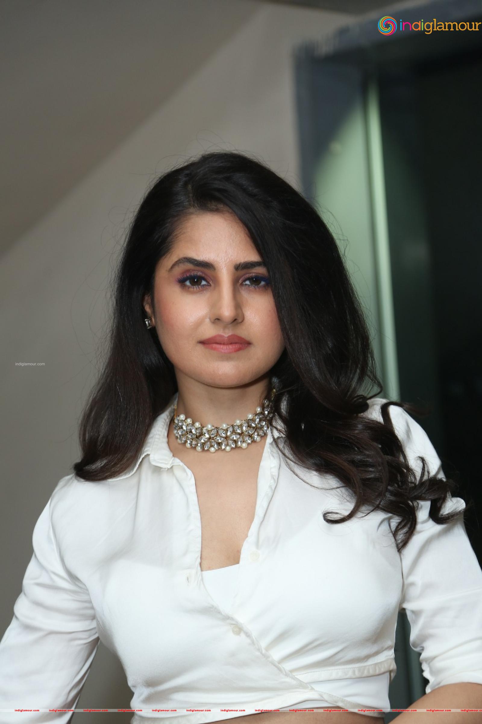 Garima Kaushal Actress hd photo