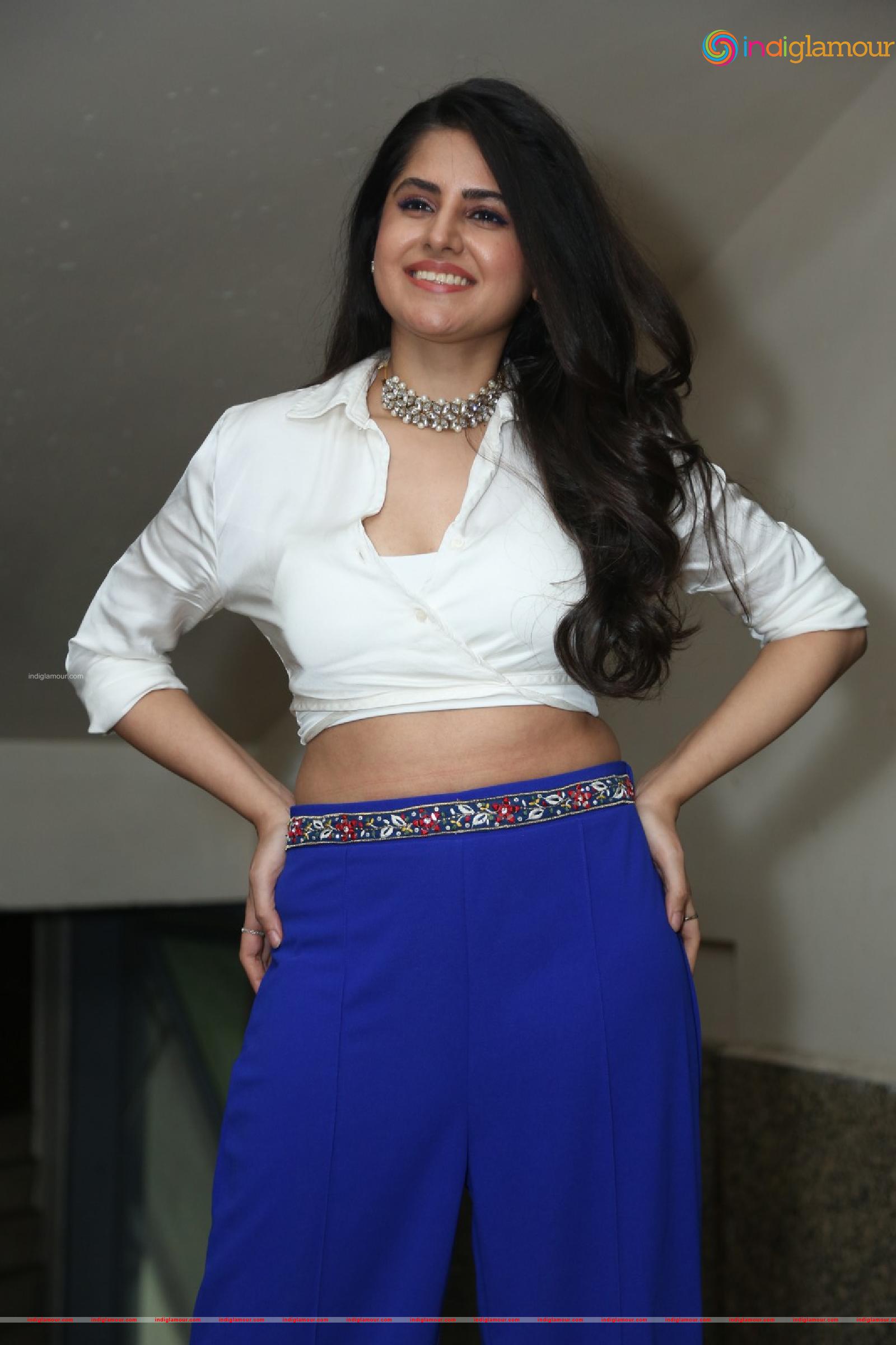 Garima Kaushal Actress hd photo