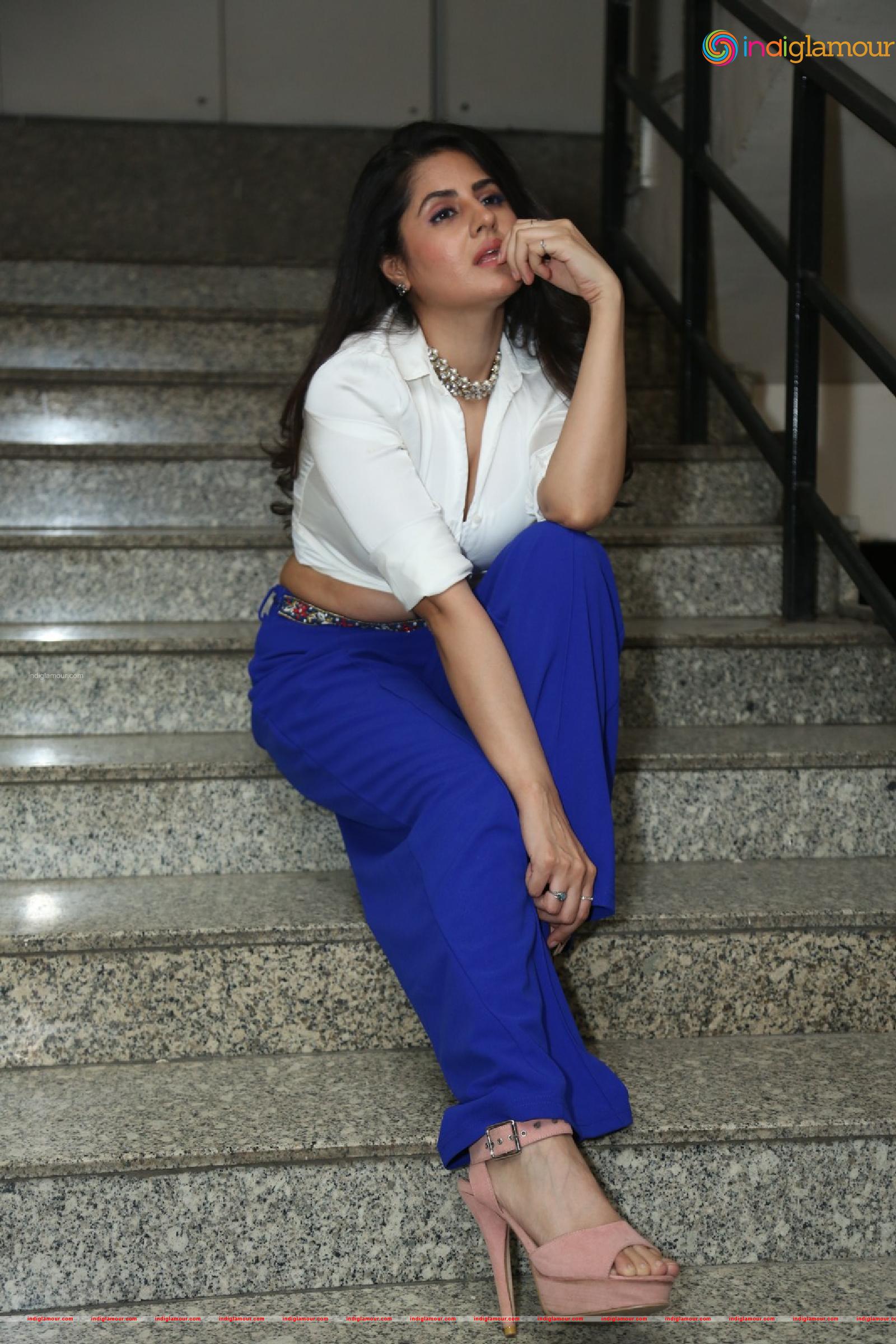 Garima Kaushal Actress hd photo