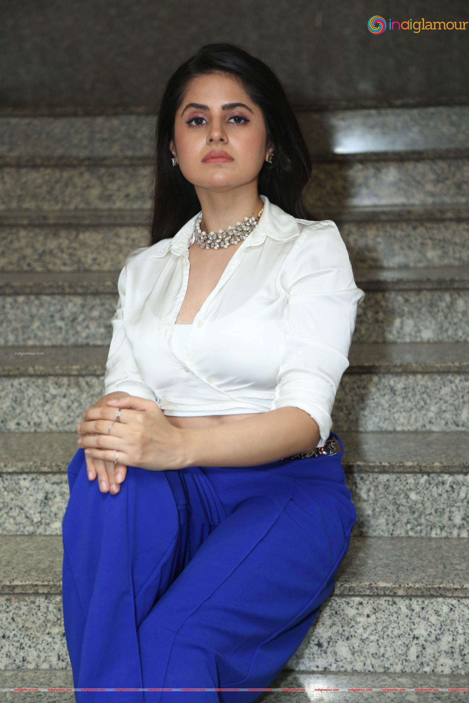 Garima Kaushal Actress hd photo