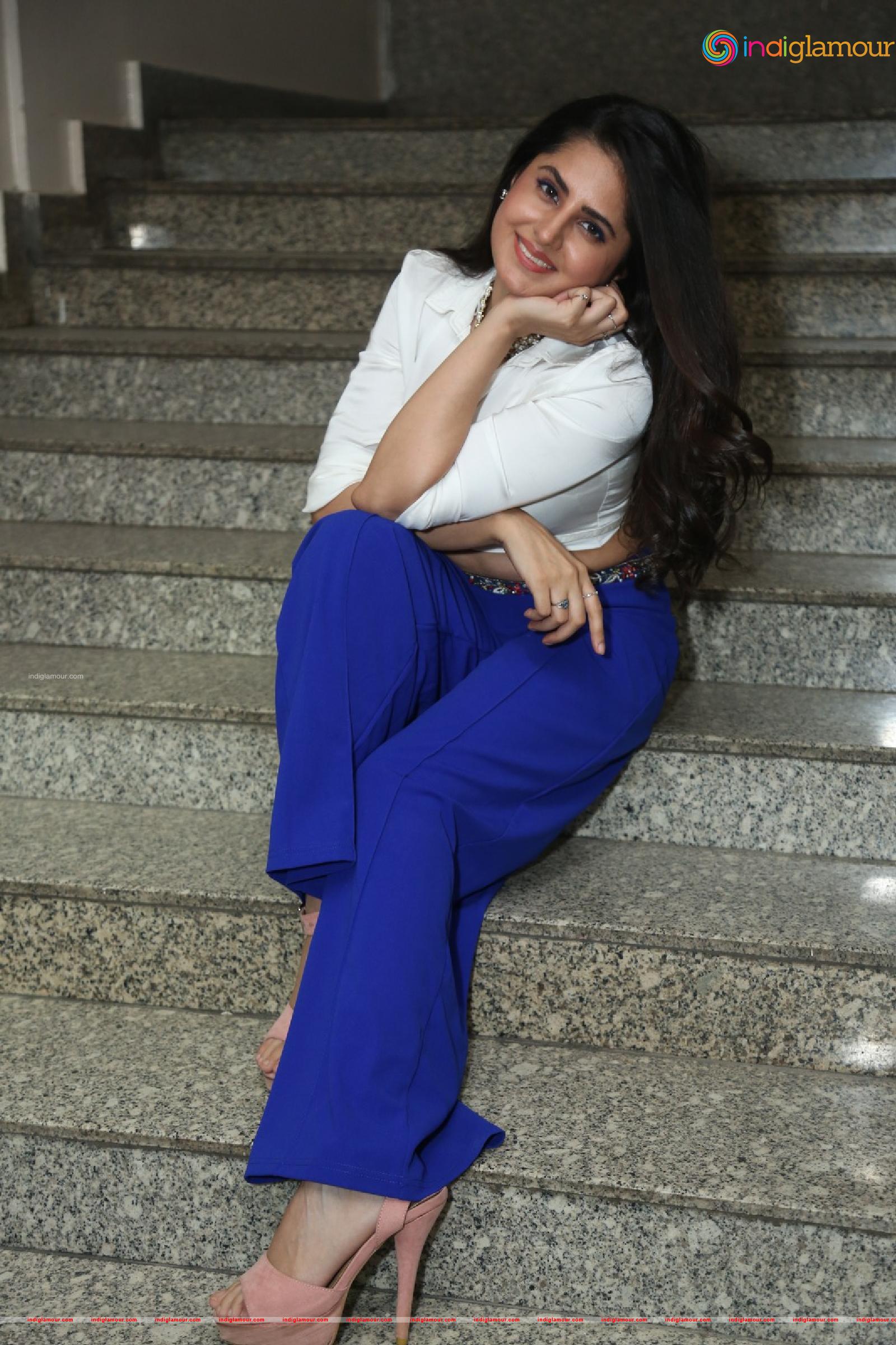 Garima Kaushal Actress hd photo