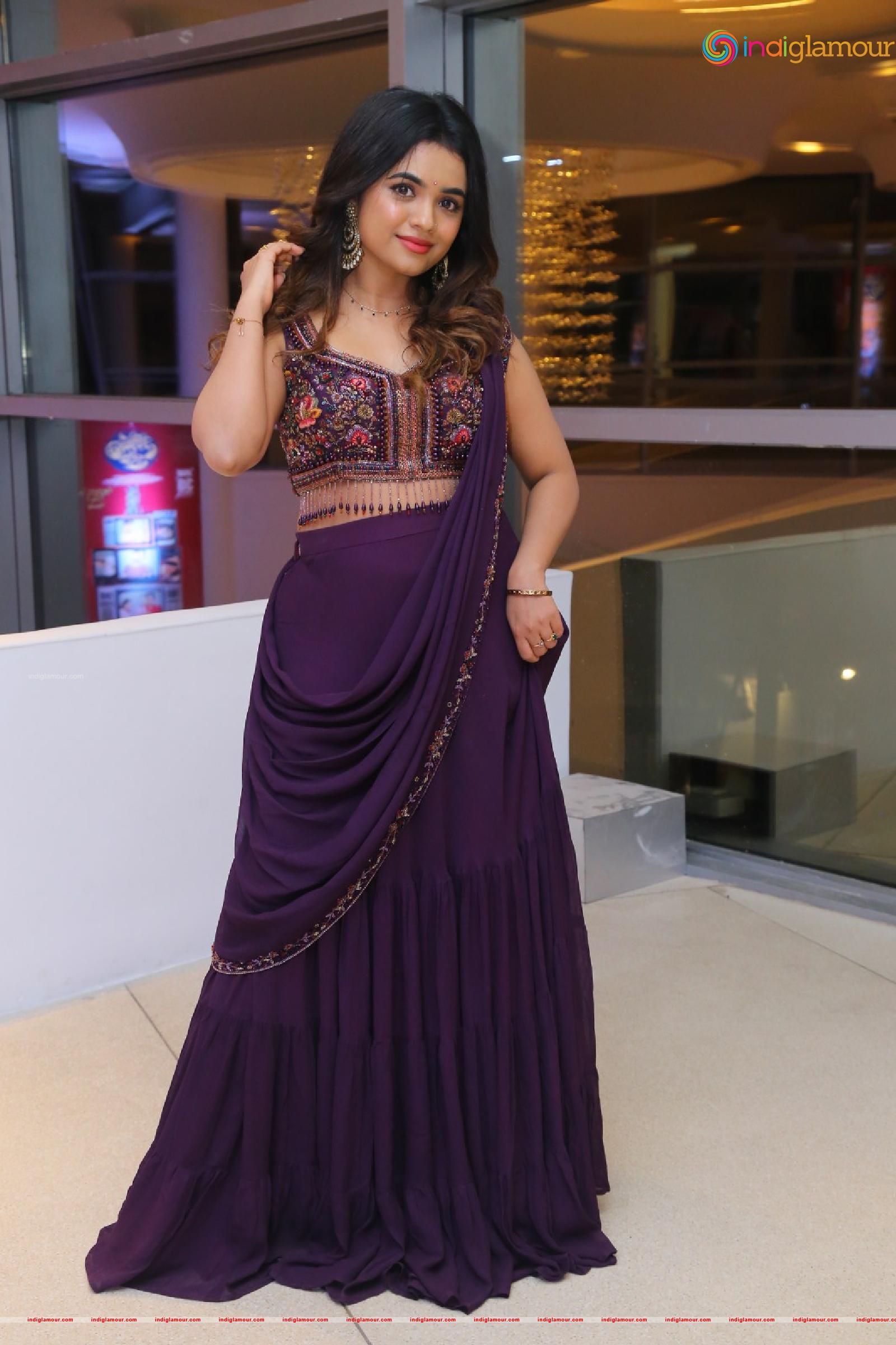 Arati Podi Actress hd photo