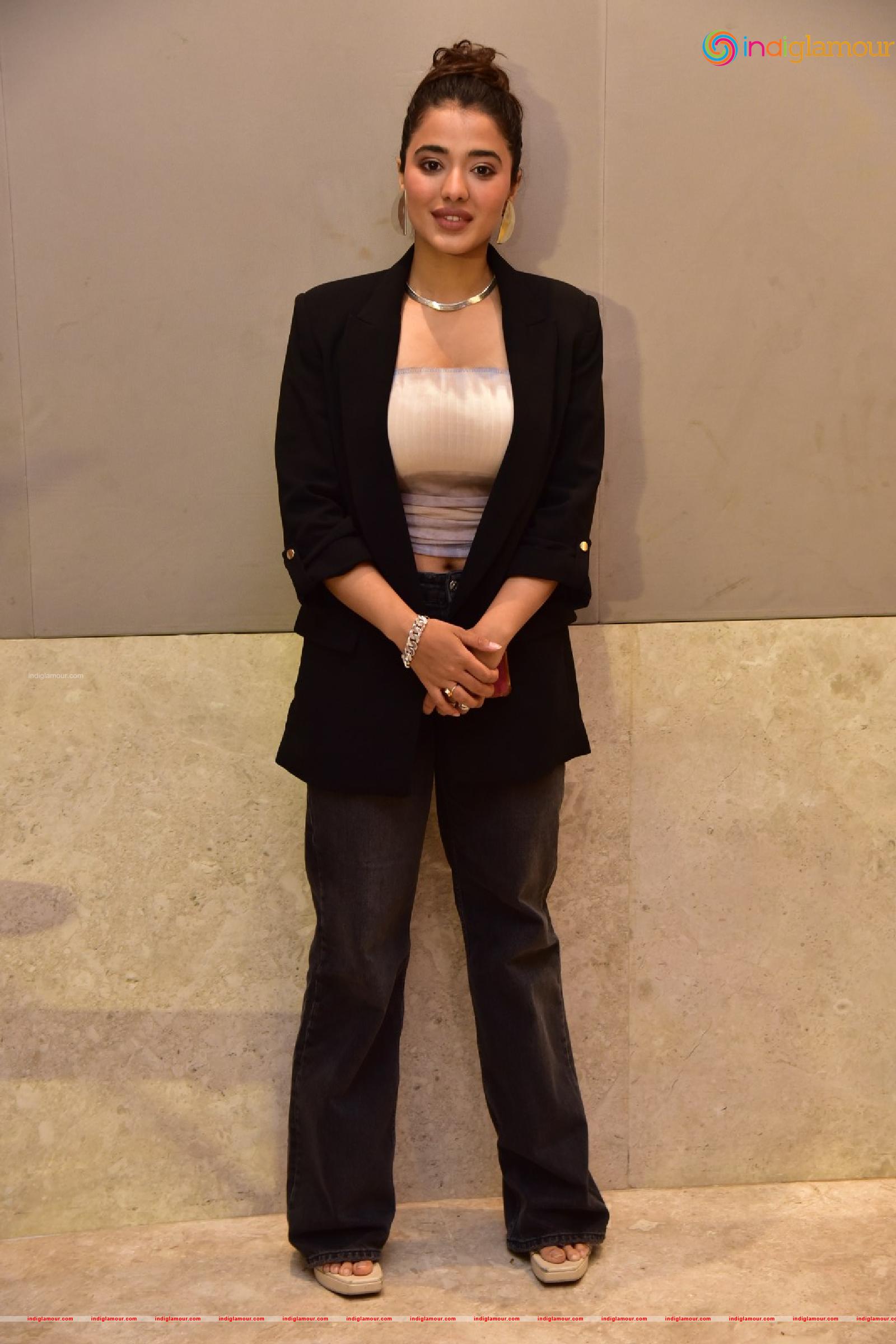 Ketika Sharma Actress hd photo