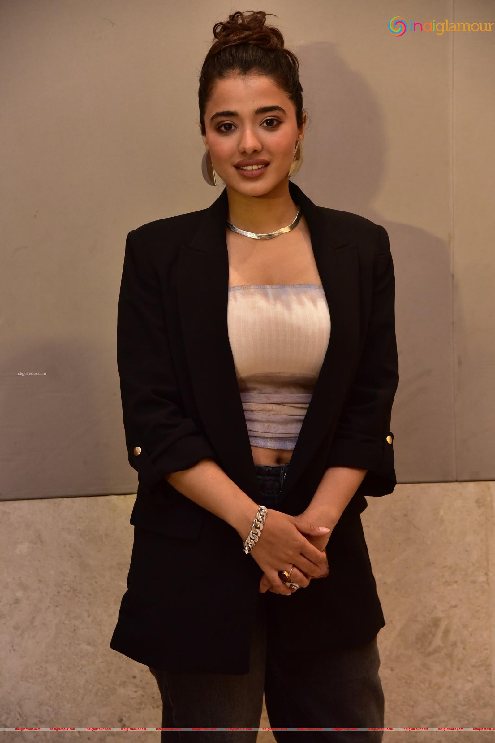 Ketika Sharma Actress hd photo