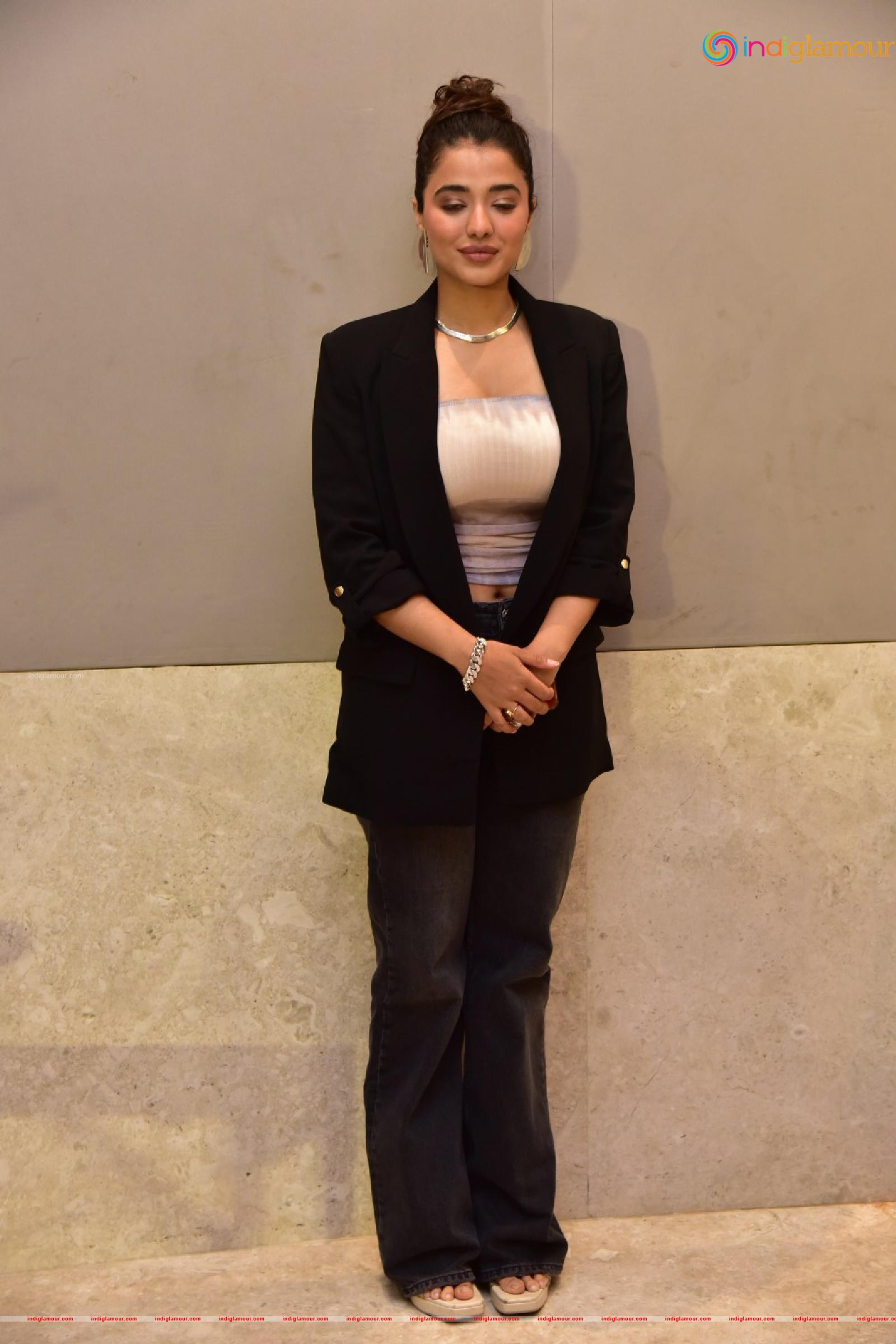 Ketika Sharma Actress hd photo
