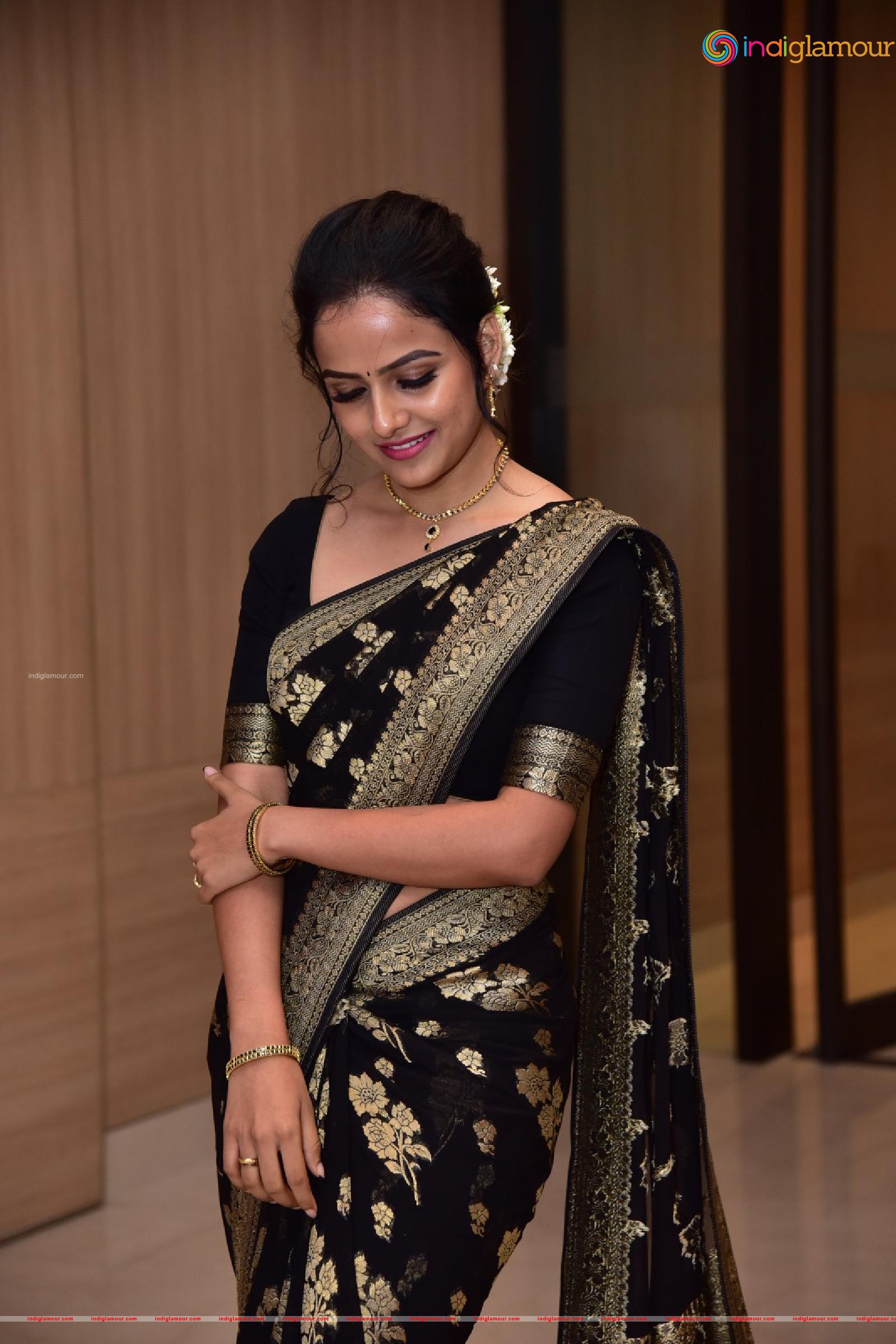 Vaishnavi Chaitanya Actress hd photo