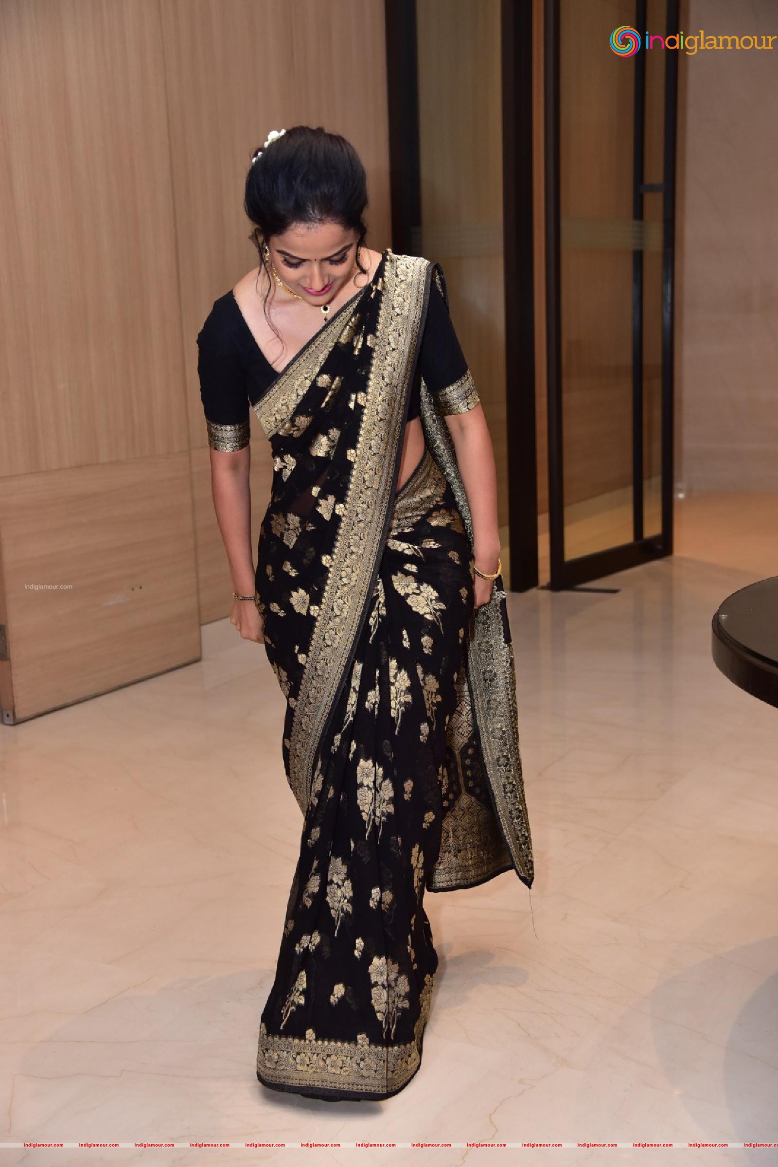Vaishnavi Chaitanya Actress hd photo