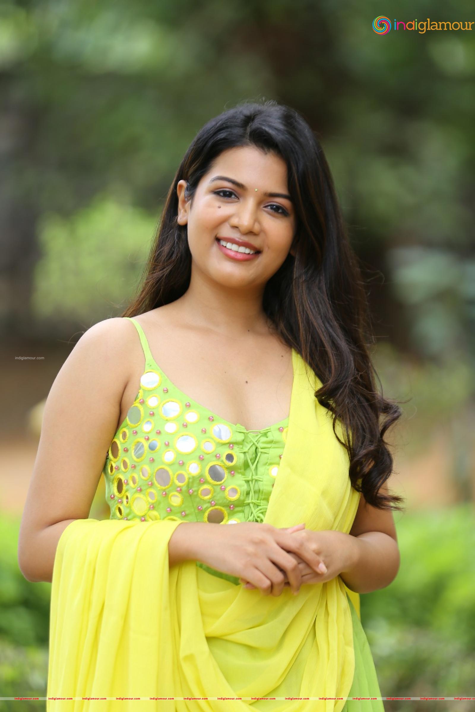 Goldie Nissy Actress hd photo