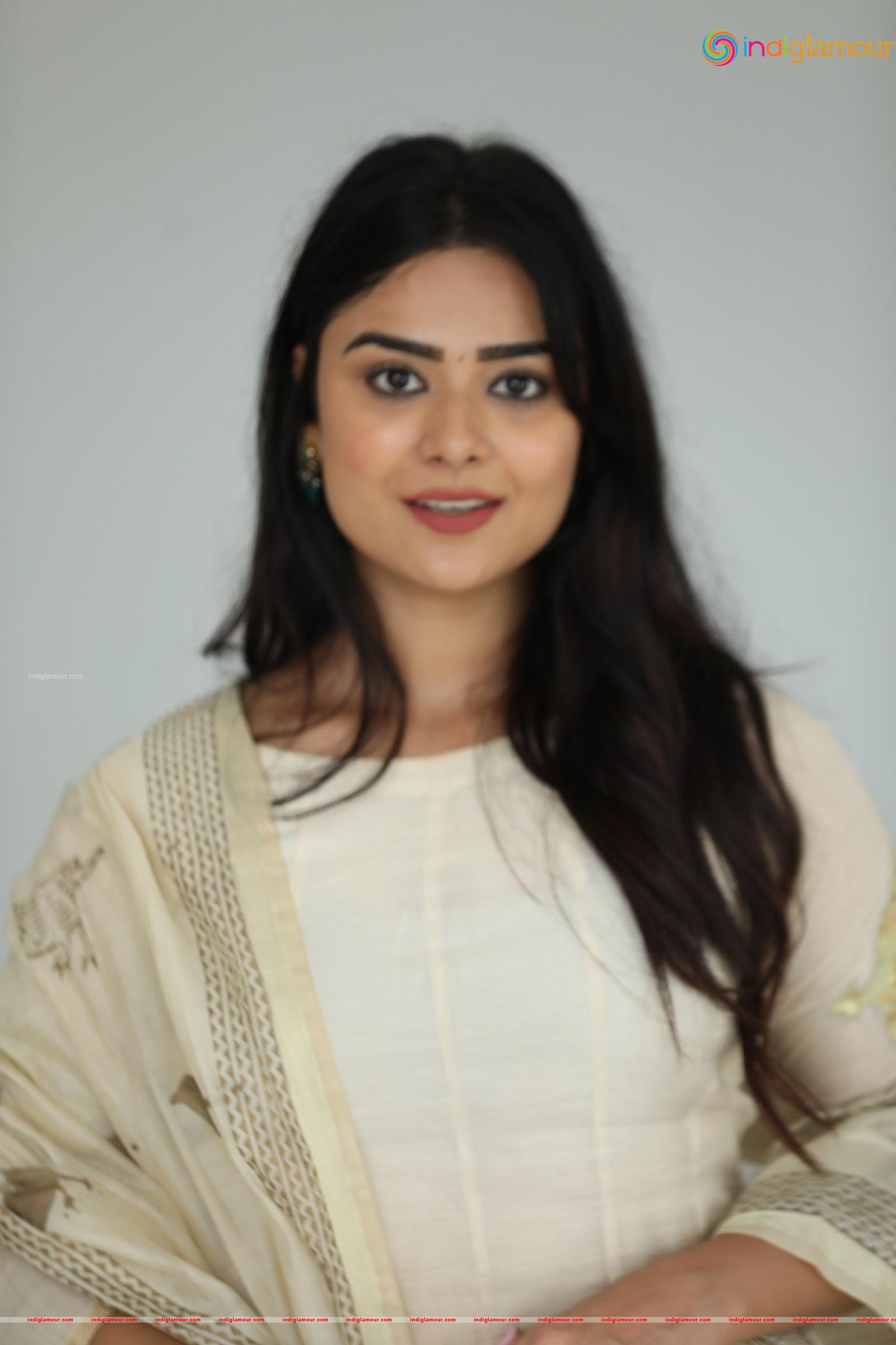 Priyanka Sharma Actress hd photo