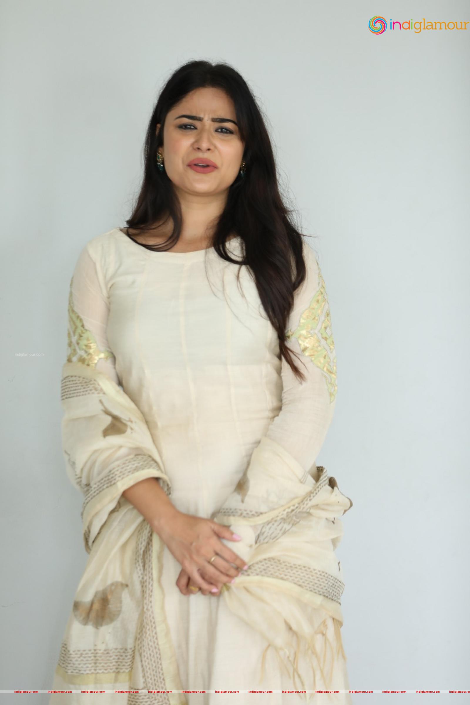 Priyanka Sharma Actress hd photo