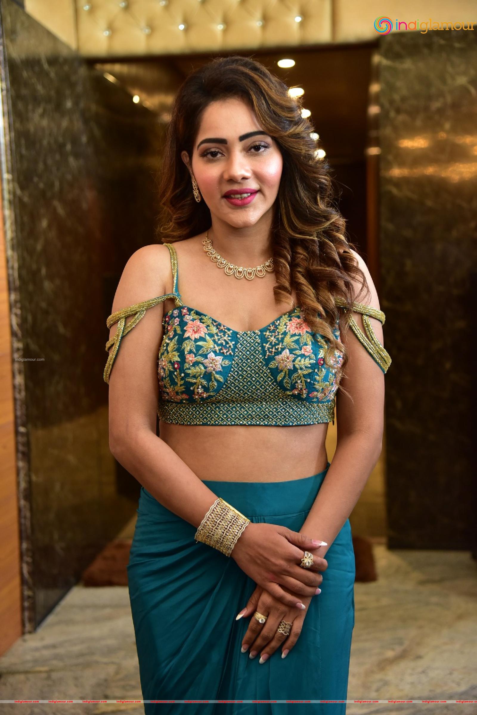 Mitraaw Sharma Actress hd photo