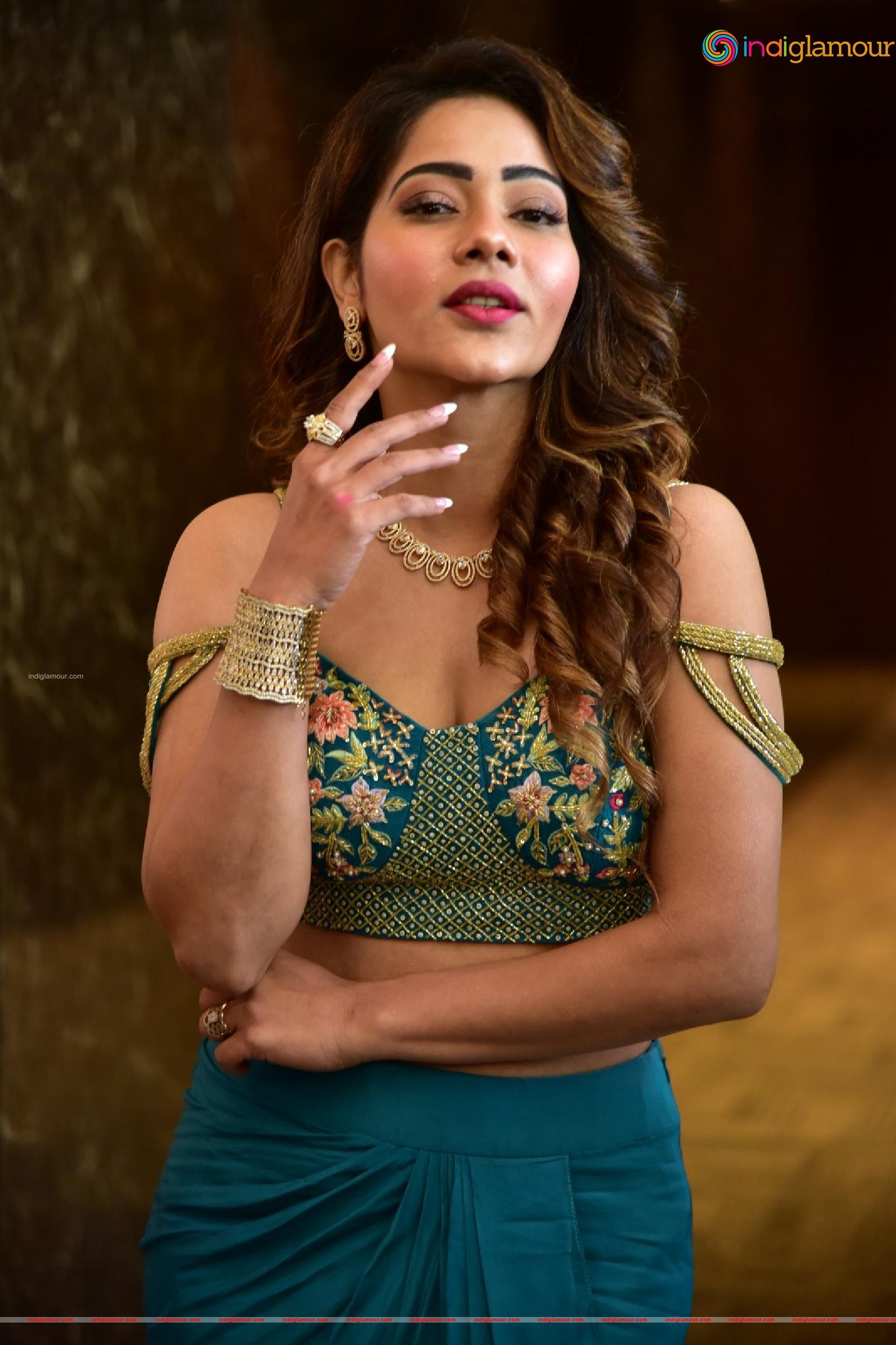Mitraaw Sharma Actress hd photo