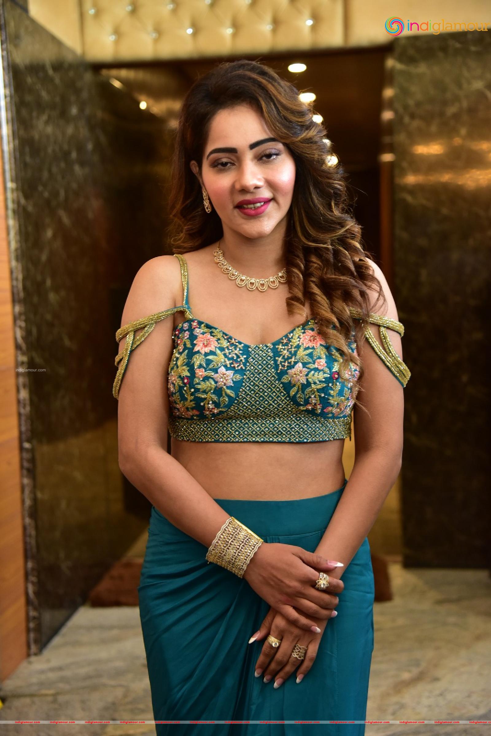 Mitraaw Sharma Actress hd photo