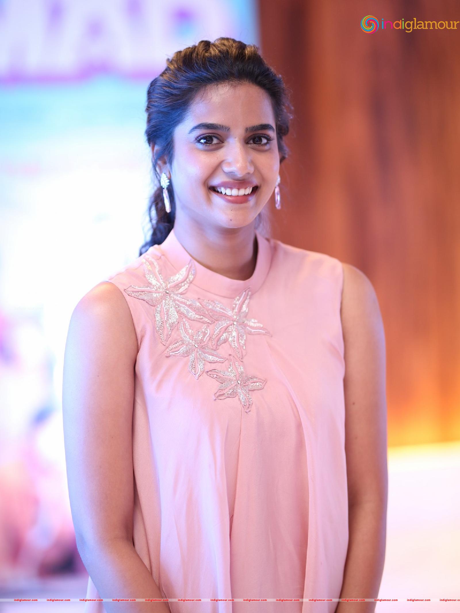 Gouri Priya Actress hd photo