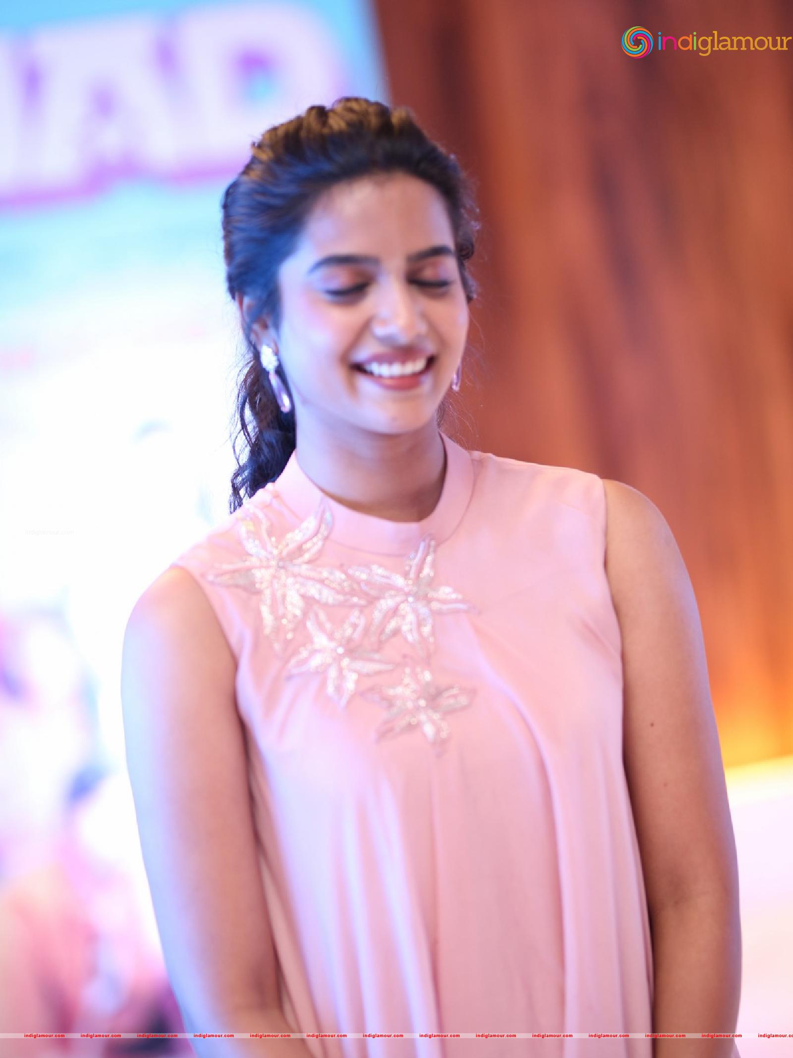 Gouri Priya Actress hd photo