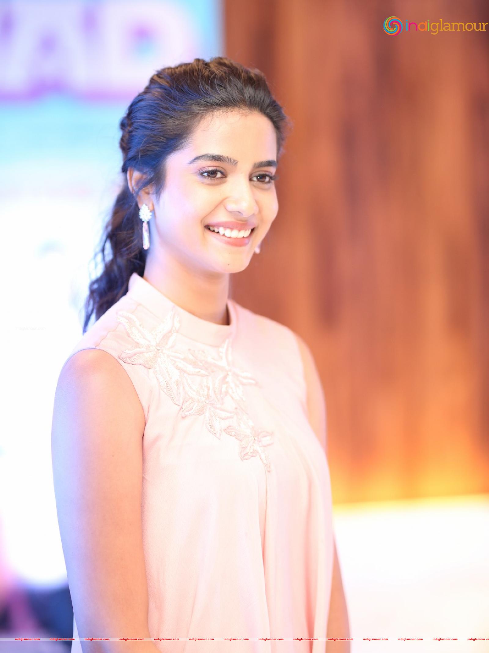 Gouri Priya Actress hd photo