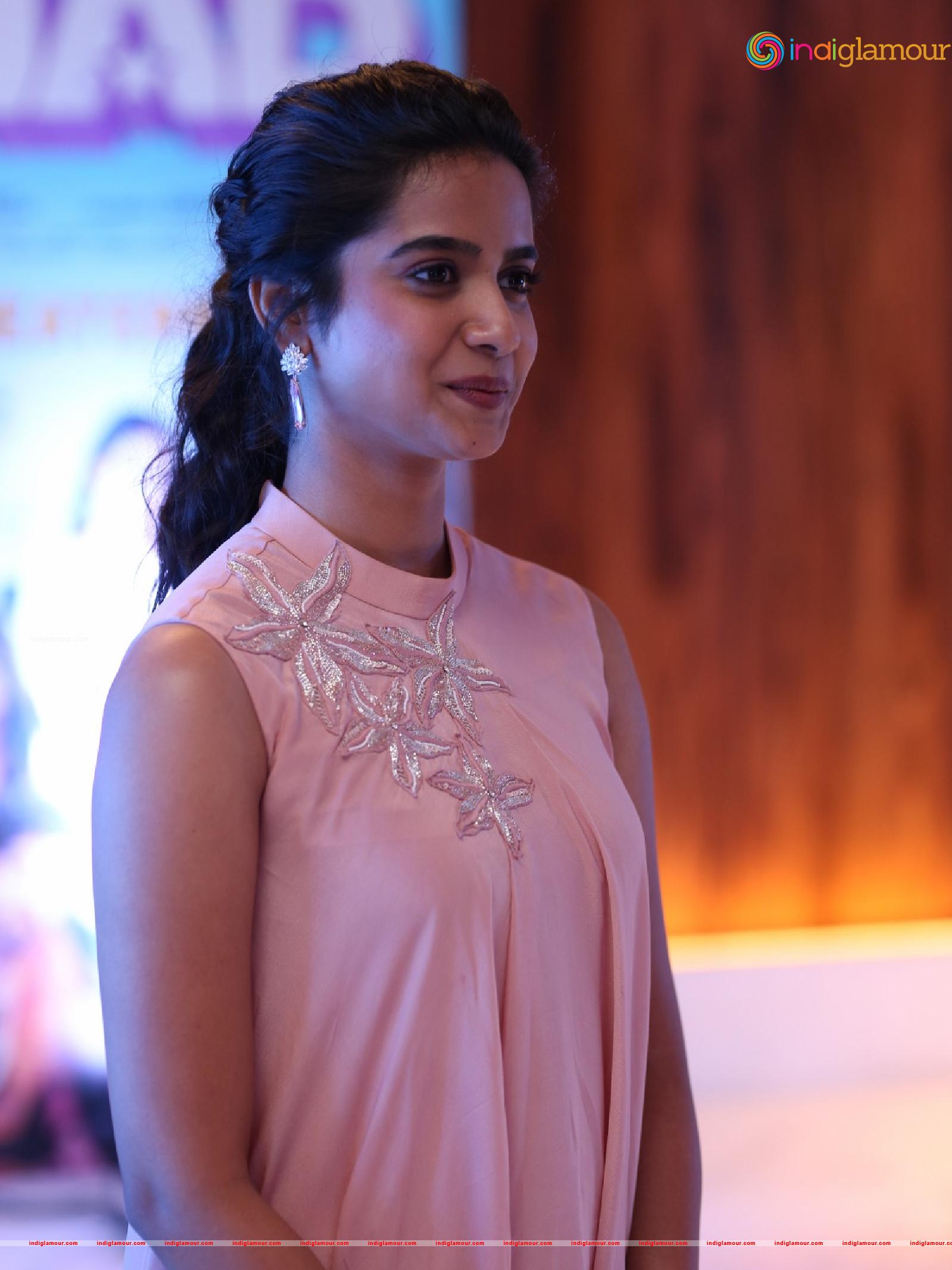 Gouri Priya Actress hd photo