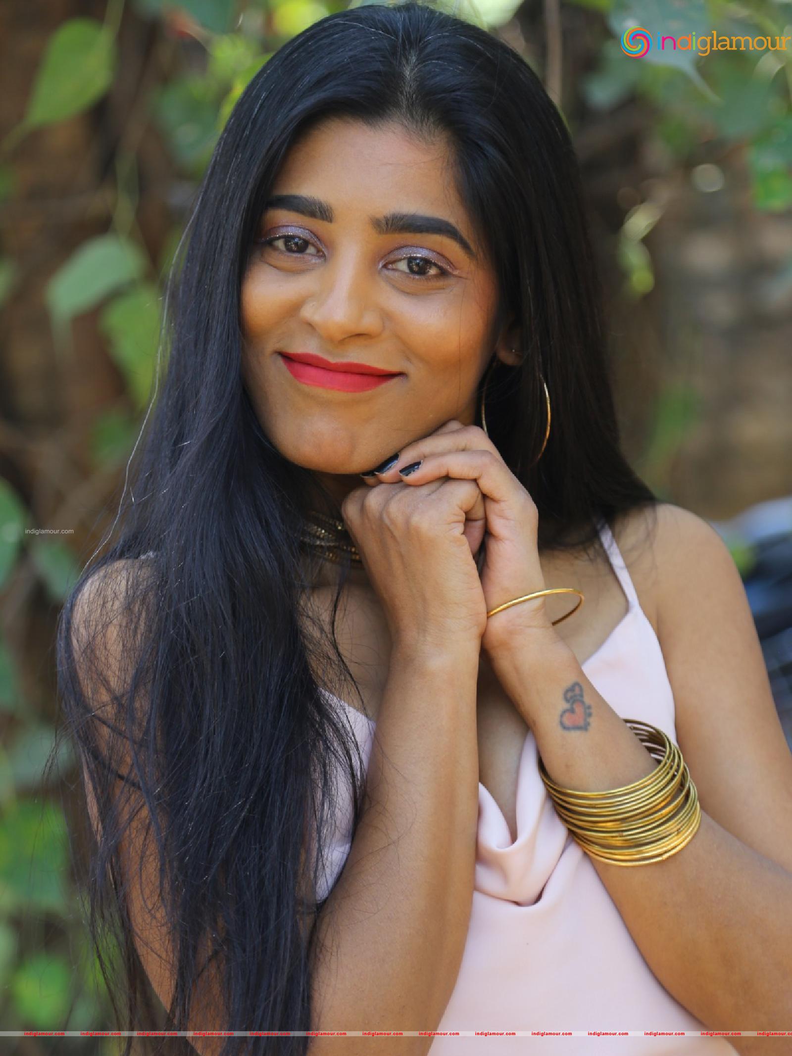 Gayatri Gupta Actress hd photo
