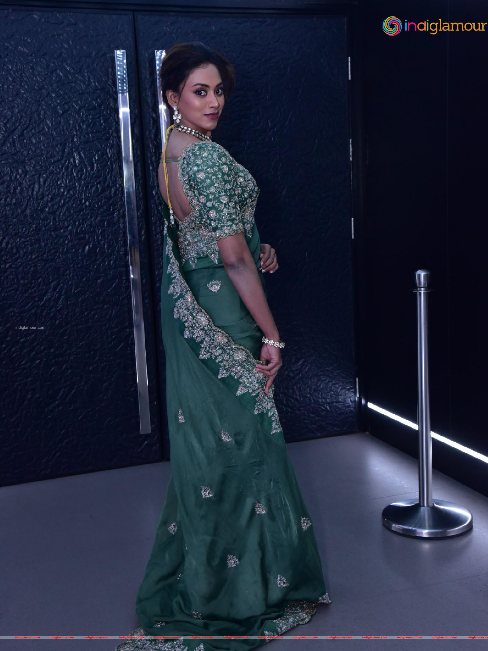 Kamakshi Bhaskarla Actress hd photo
