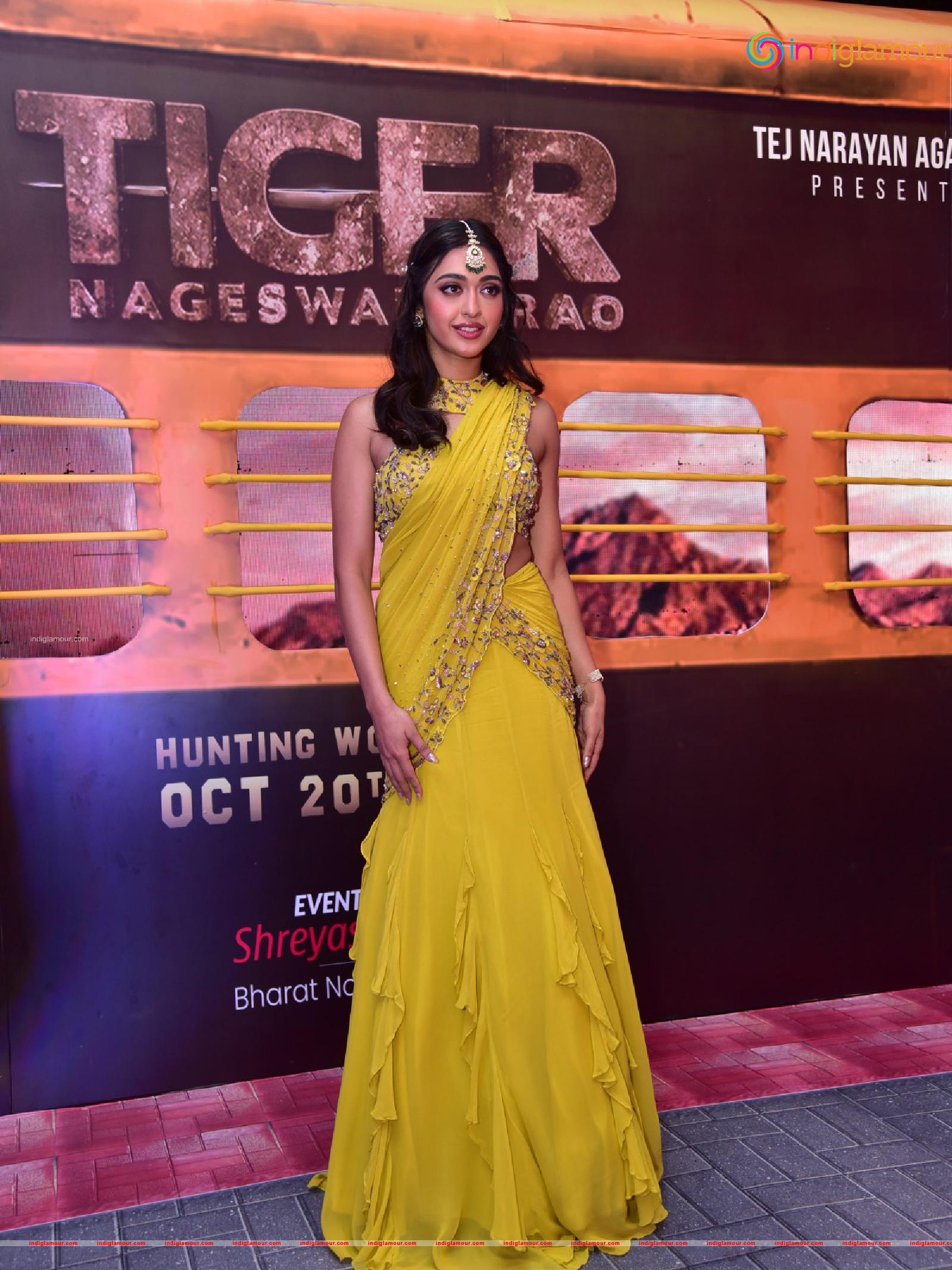Gayatri Bhardwaj Actress hd photo