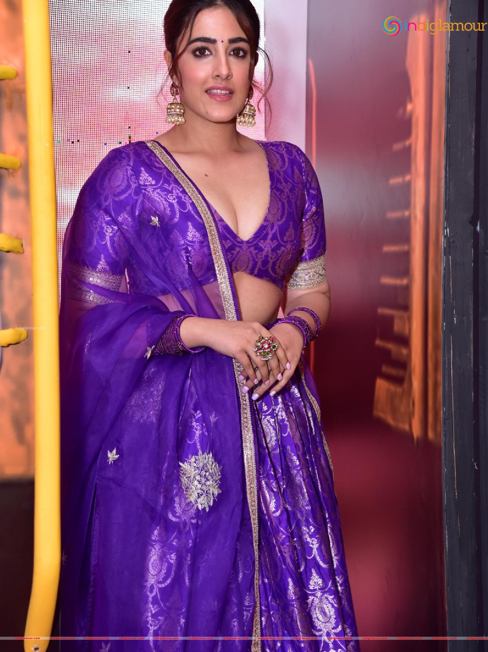 Nupur Sanon Actress hd photo