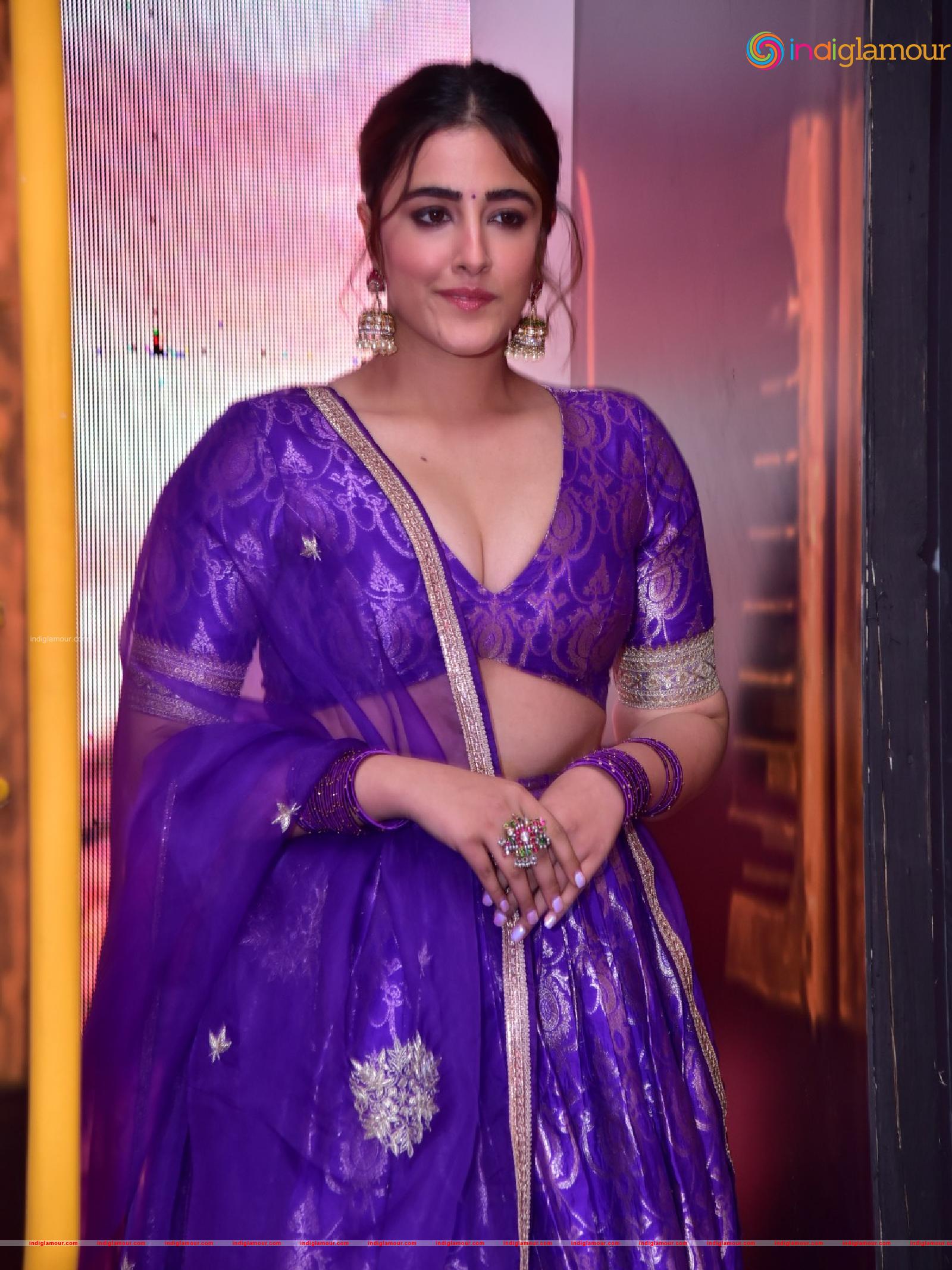 Nupur Sanon Actress hd photo