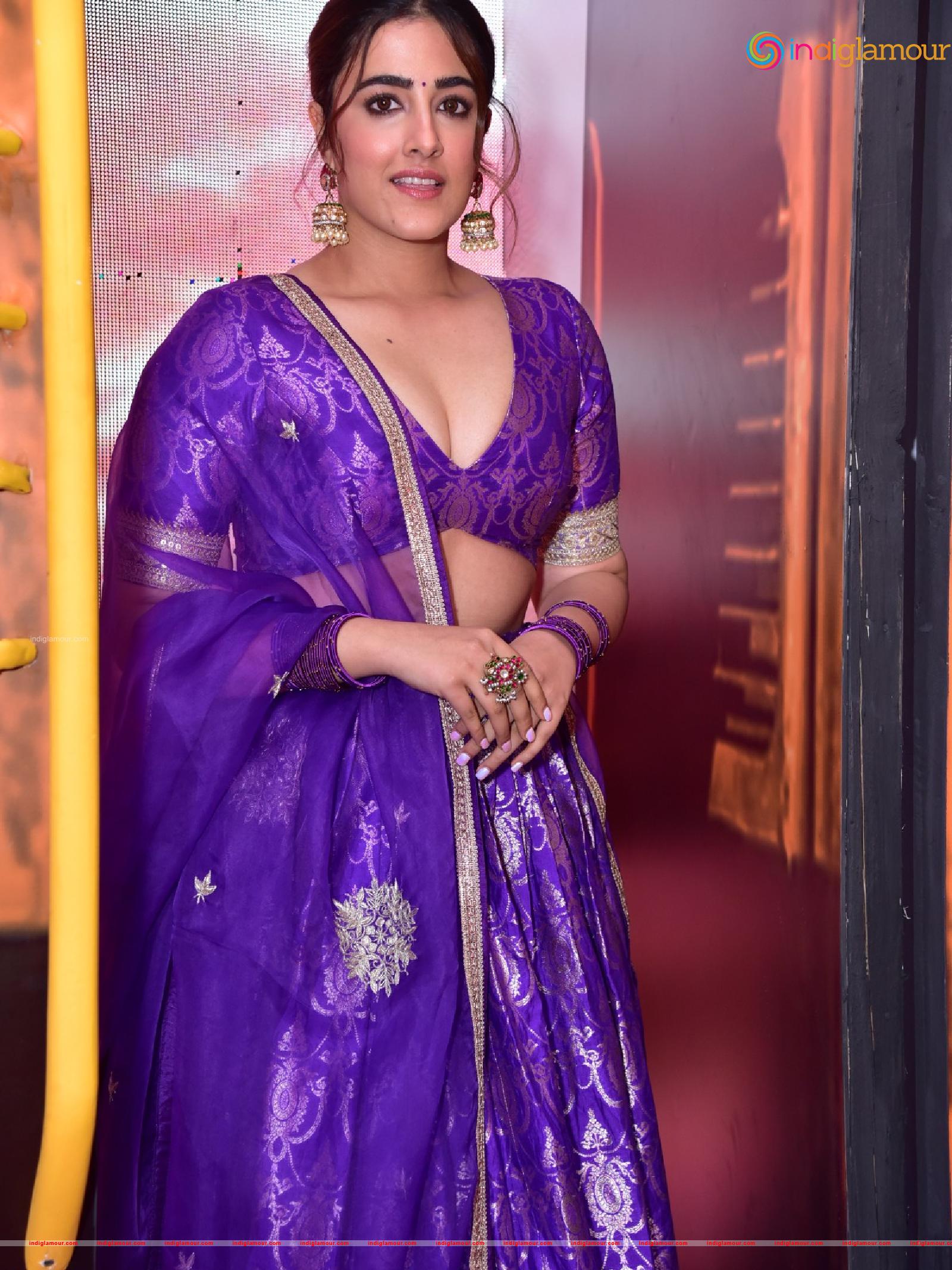 Nupur Sanon Actress hd photo