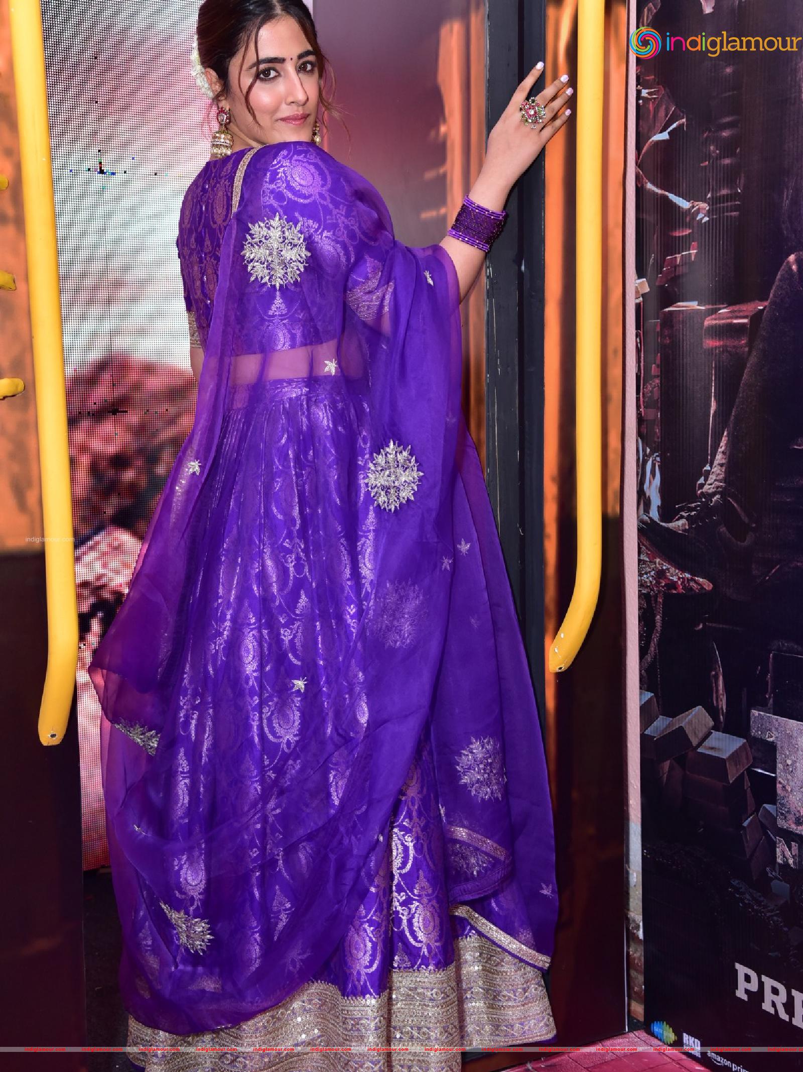 Nupur Sanon Actress hd photo