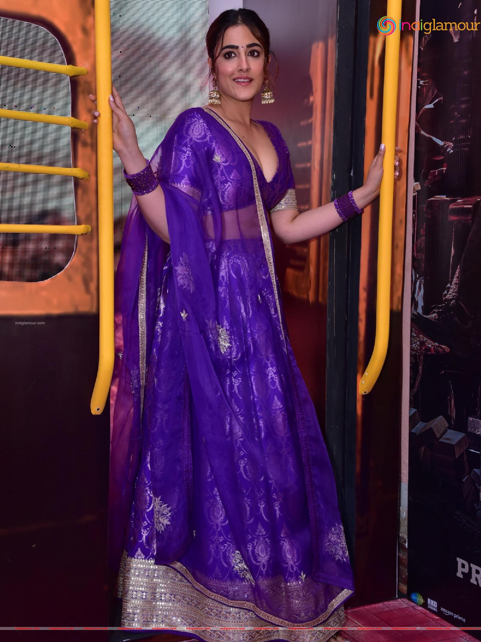 Nupur Sanon Actress hd photo