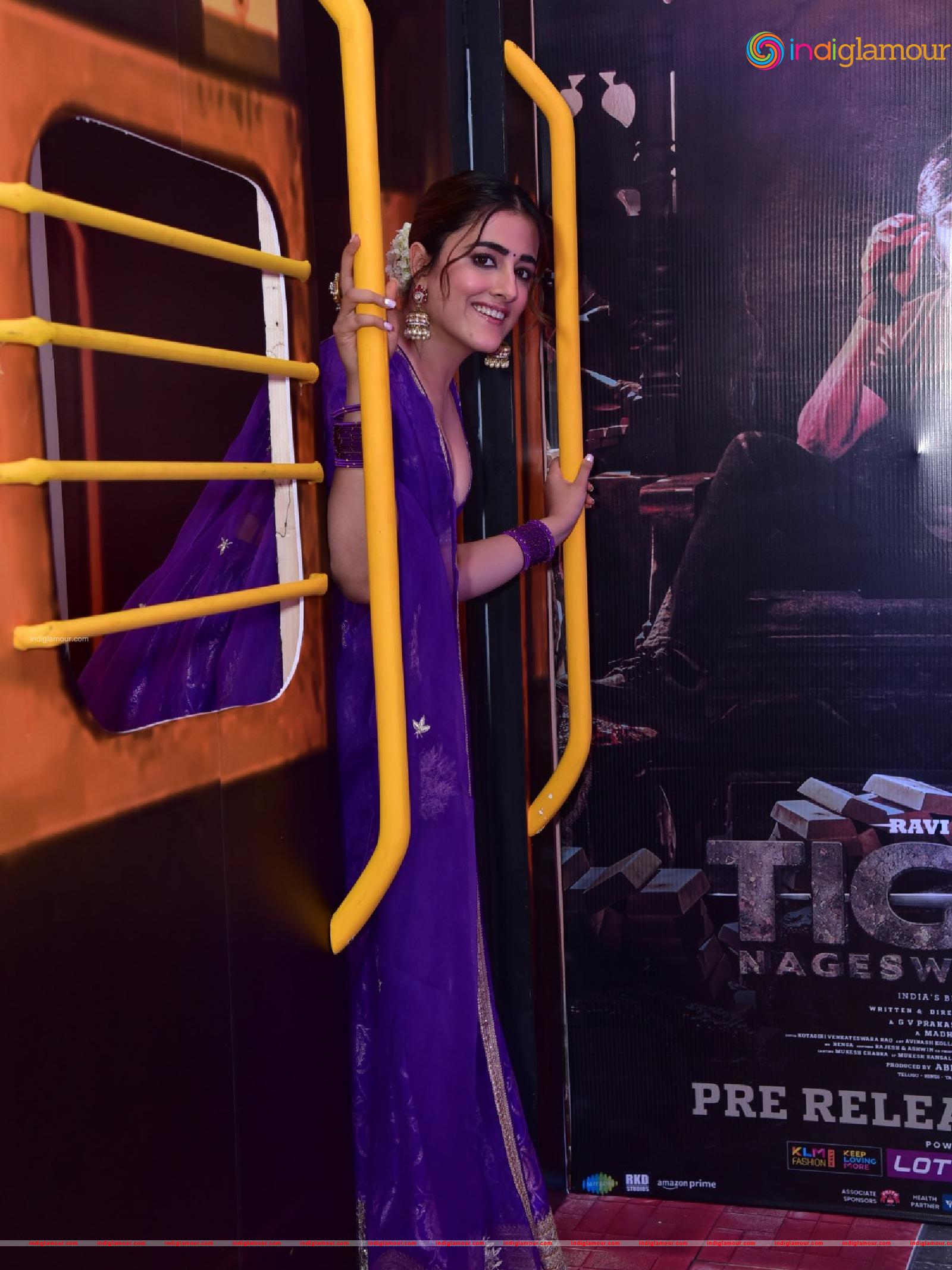 Nupur Sanon Actress hd photo