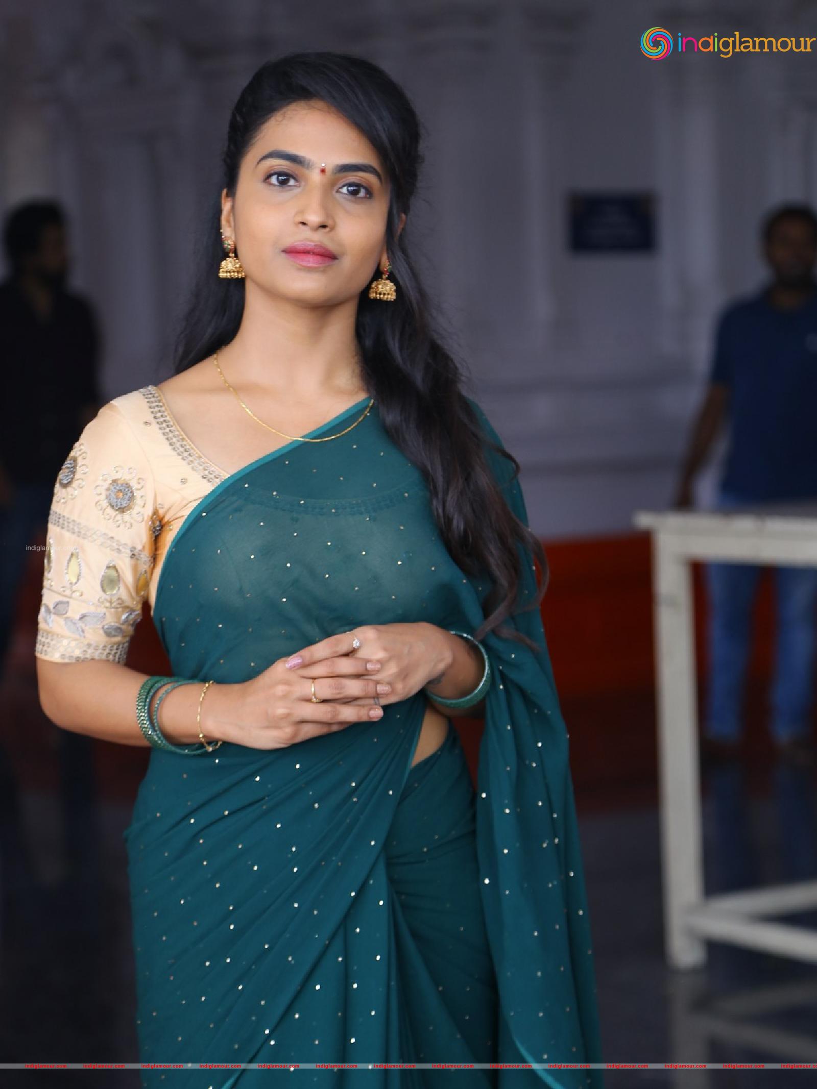 Harika Alekhya Actress hd photo
