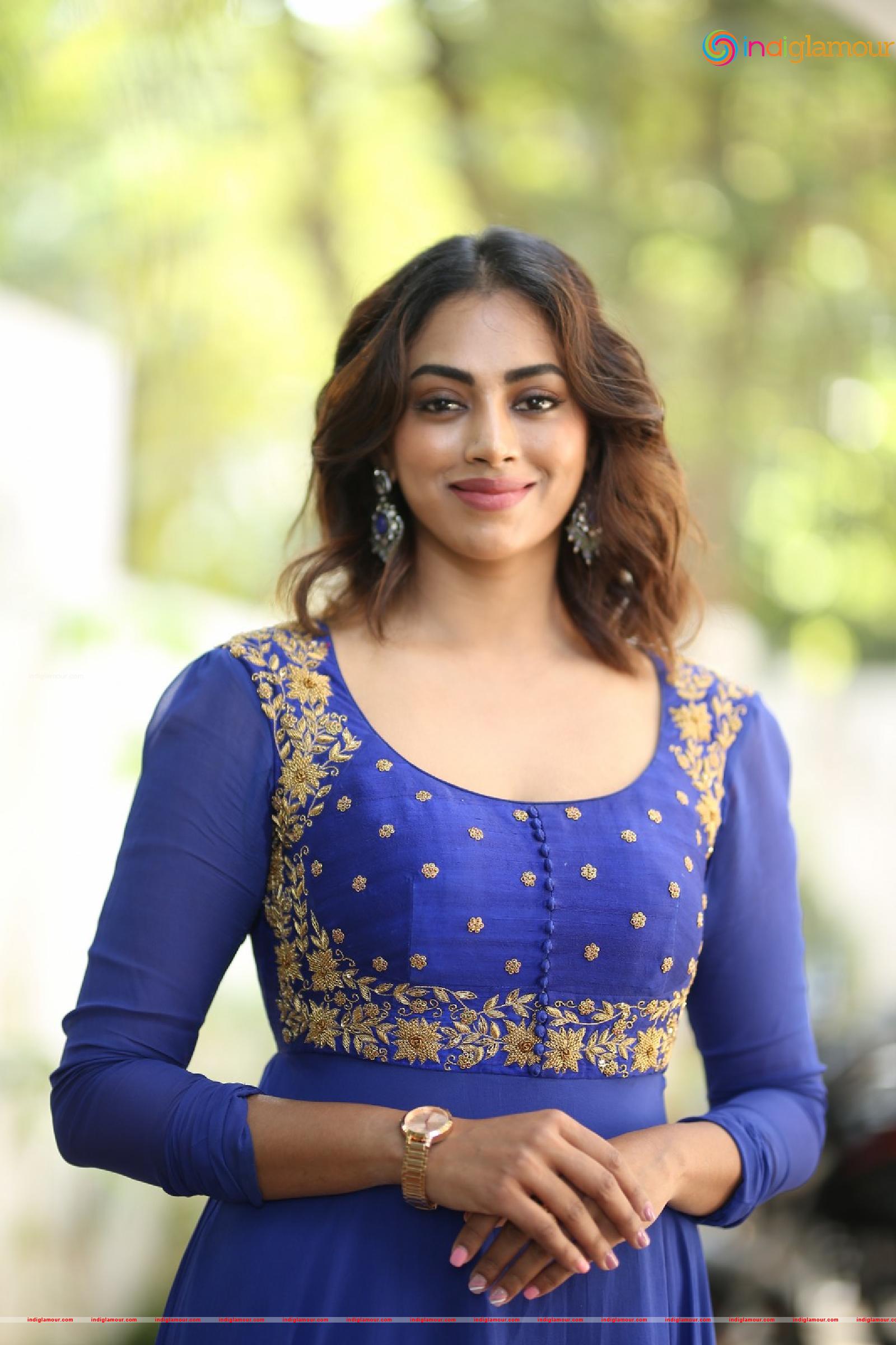 Kamakshi Bhaskarla Actress hd photo