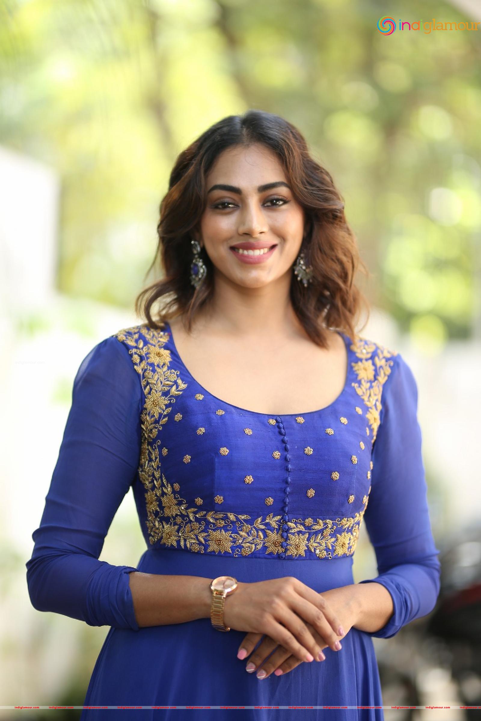 Kamakshi Bhaskarla Actress hd photo