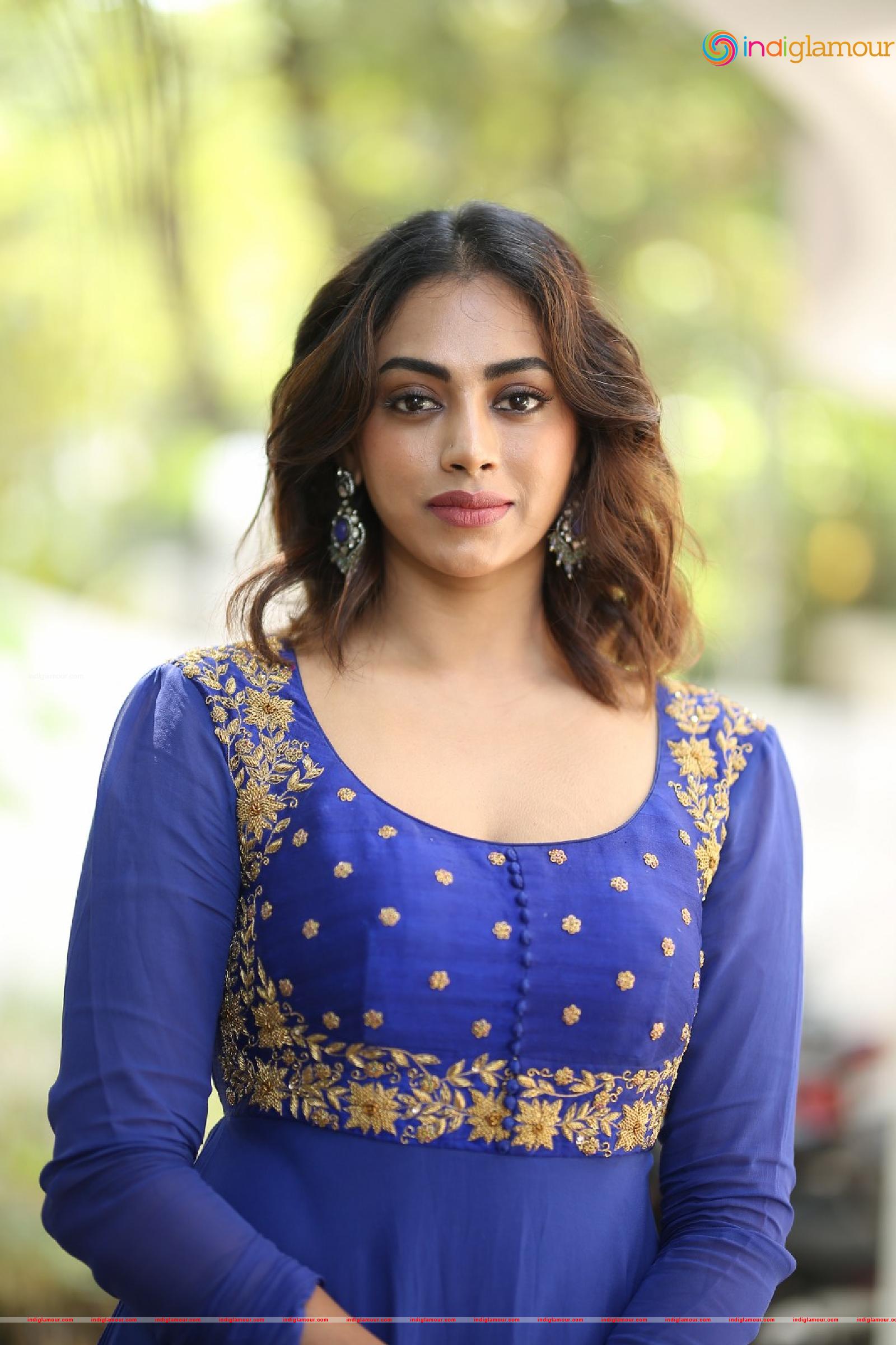 Kamakshi Bhaskarla Actress hd photo