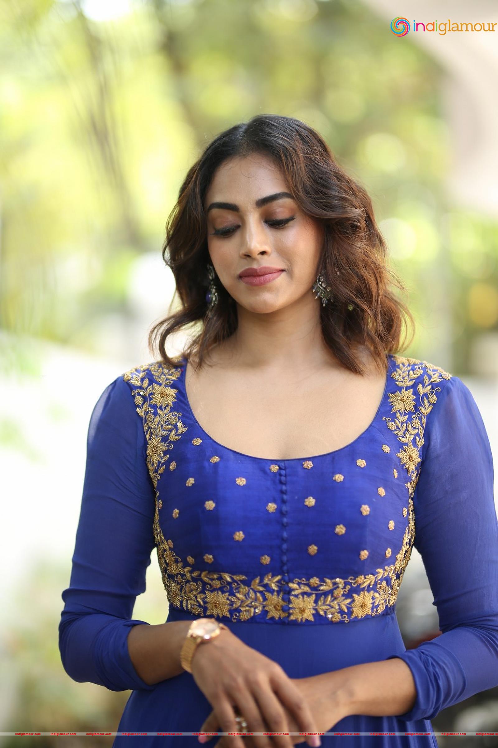 Kamakshi Bhaskarla Actress hd photo