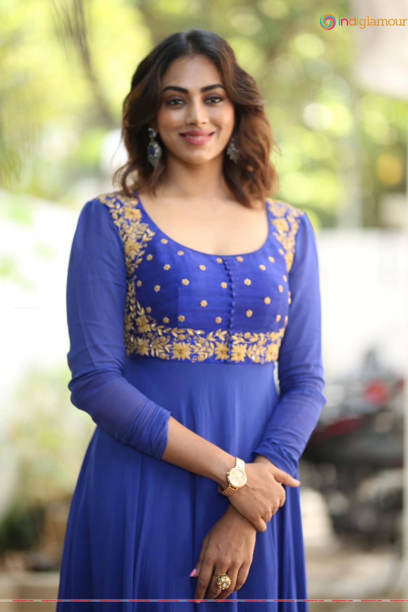 Kamakshi Bhaskarla Actress hd photo