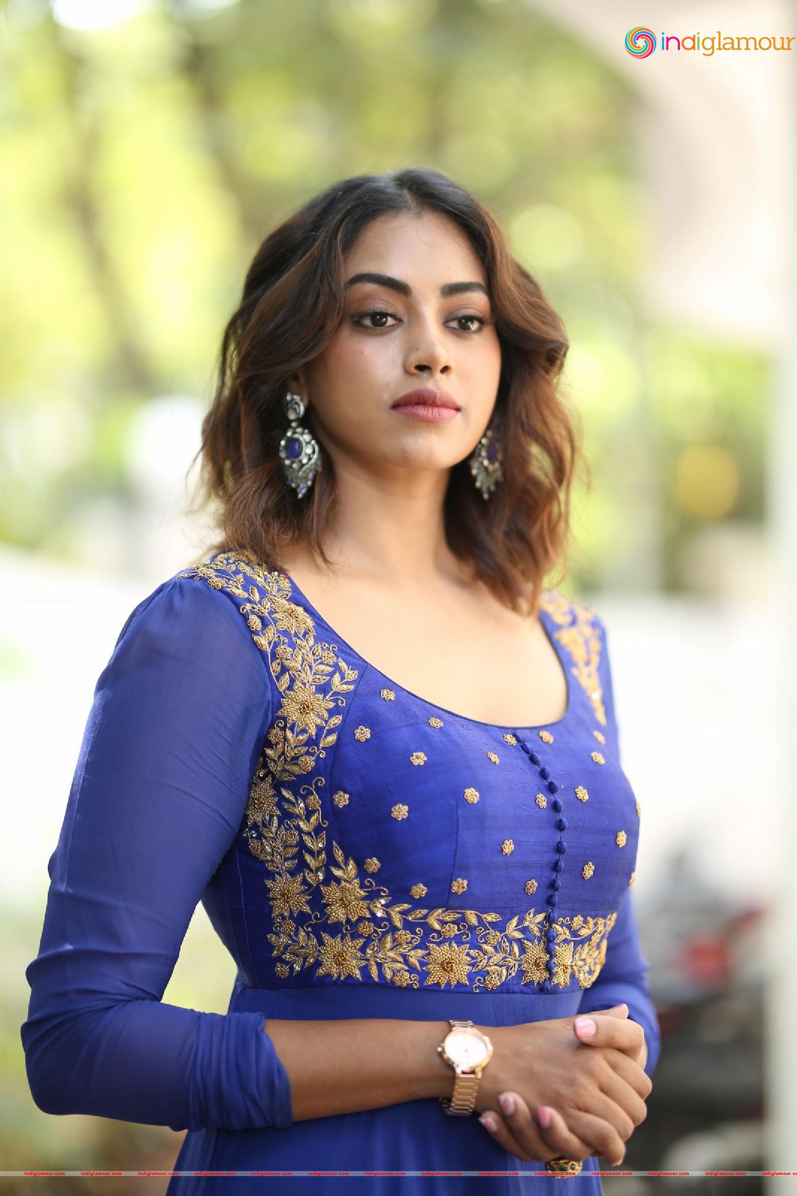 Kamakshi Bhaskarla Actress hd photo