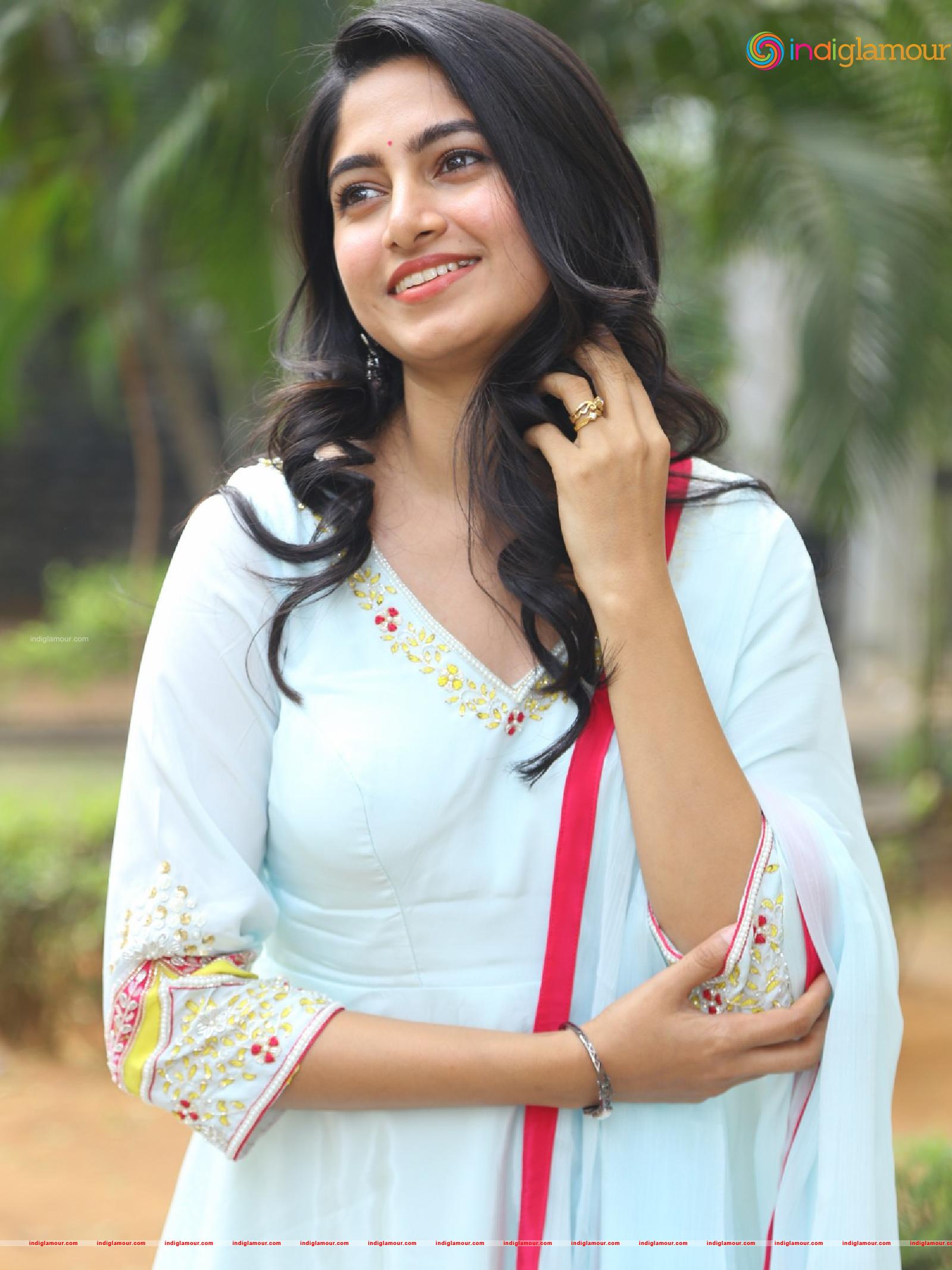 Kushee Ravi Actress hd photo