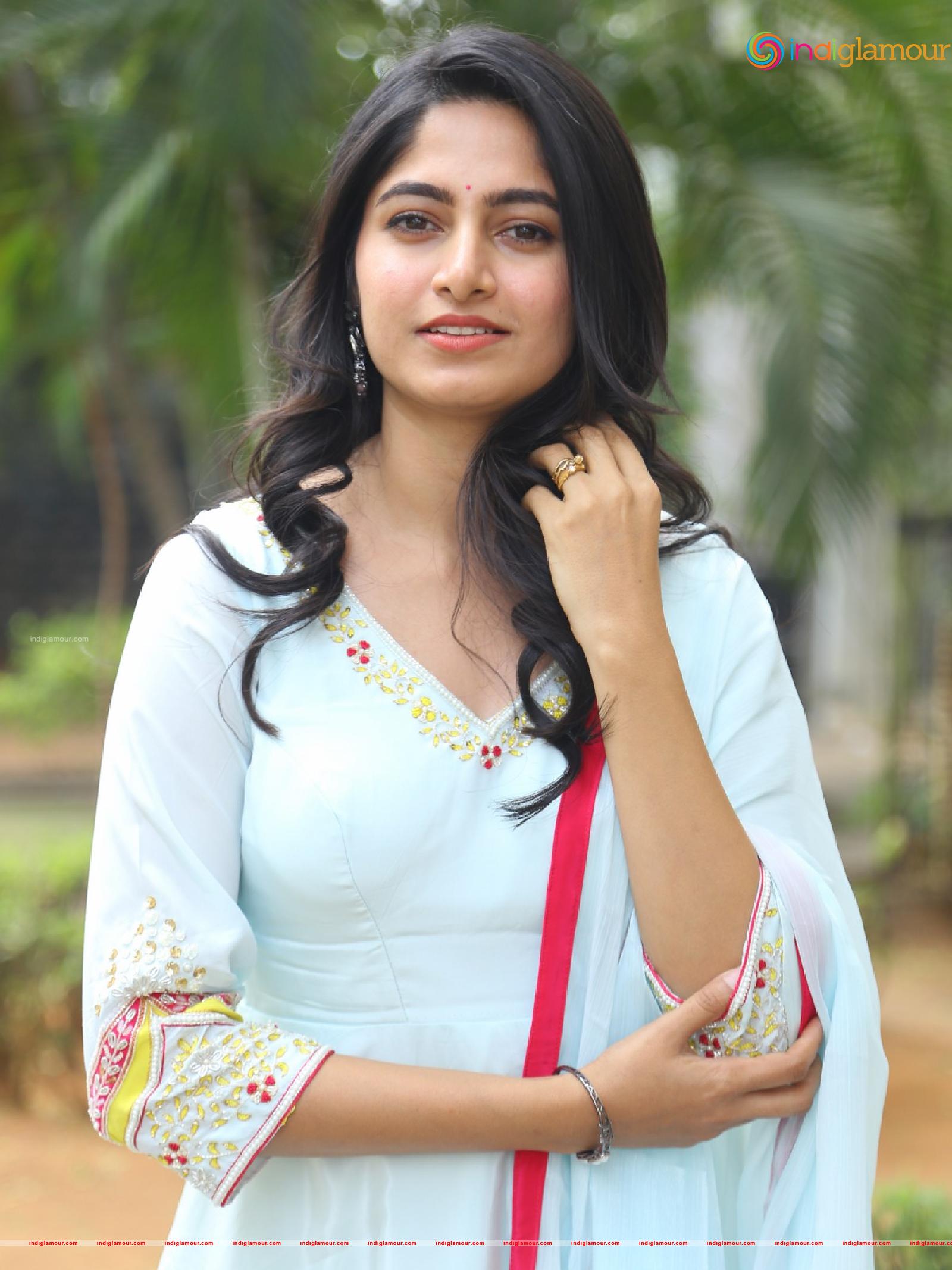 Kushee Ravi Actress hd photo